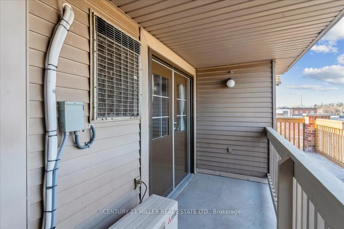 Photo 24 of Unit 406, 4003 Kilmer Drive, Burlington, Tansley — HOMEH