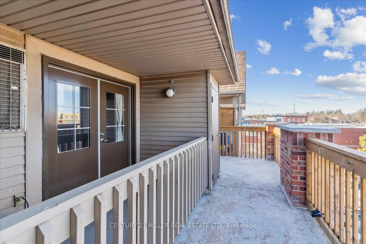 Photo 25 of Unit 406, 4003 Kilmer Drive, Burlington, Tansley — HOMEH