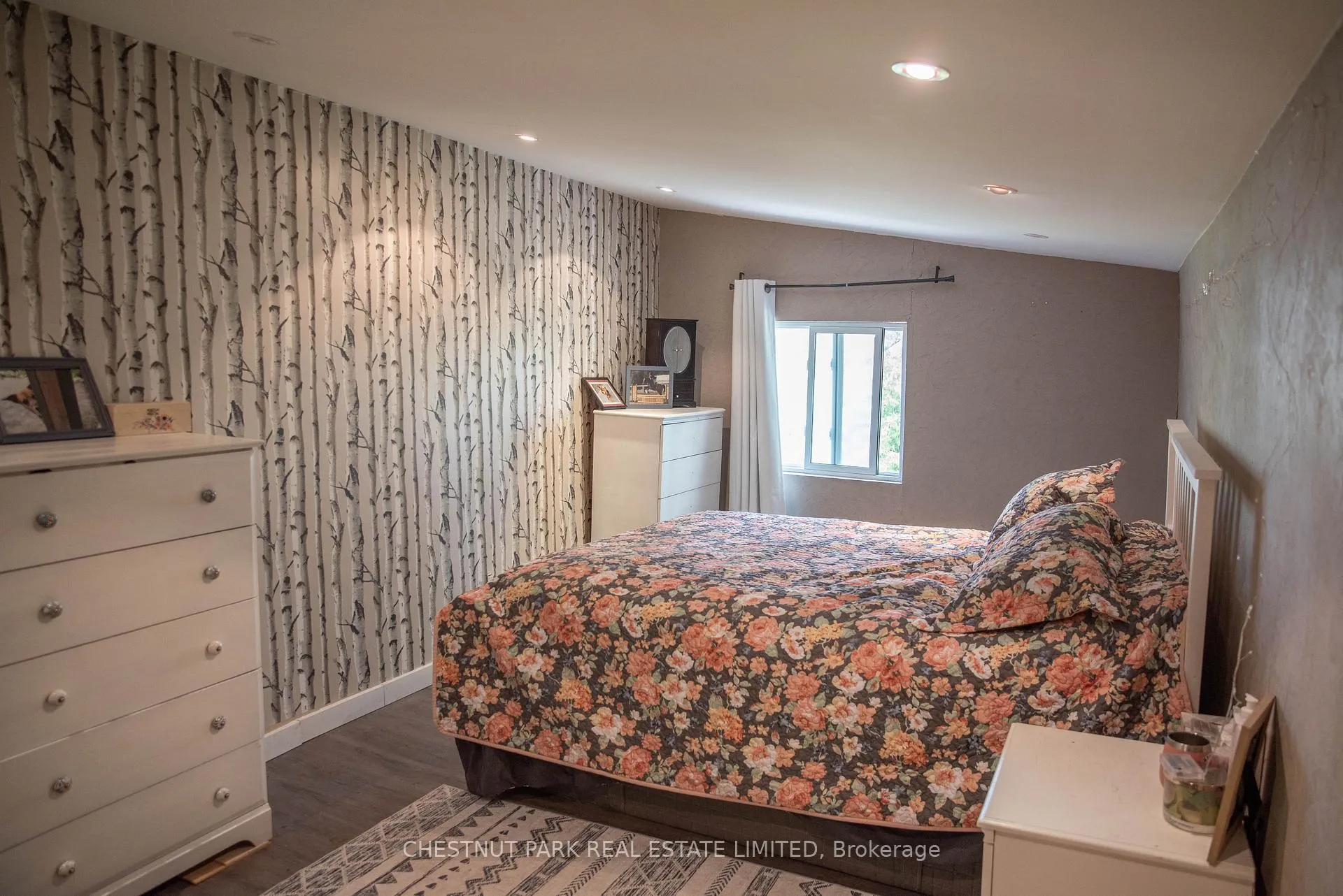 Photo 16 of Unit 1, 314 Main Street, King, Schomberg — HOMEH