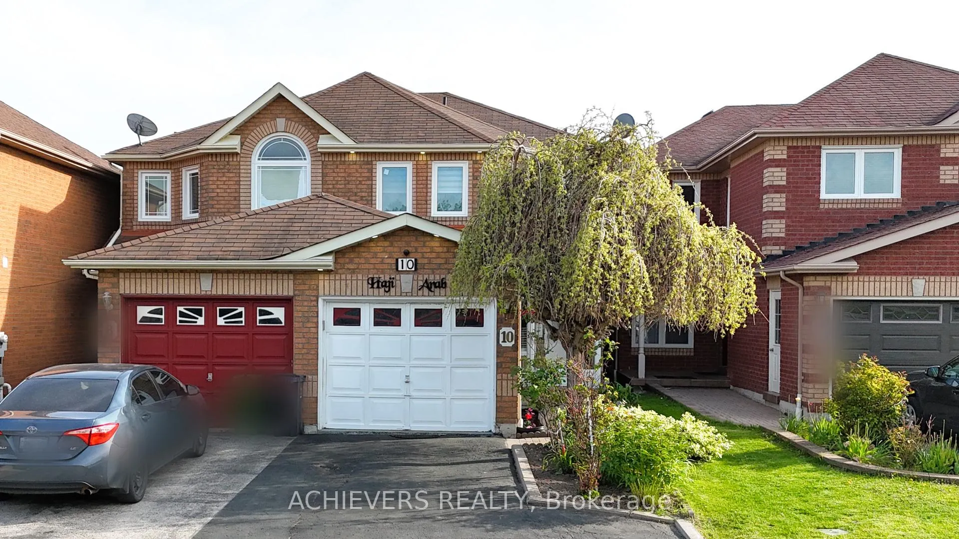 Photo 1 of 10 Gramercy Square, Scarborough, Rouge — HOMEH