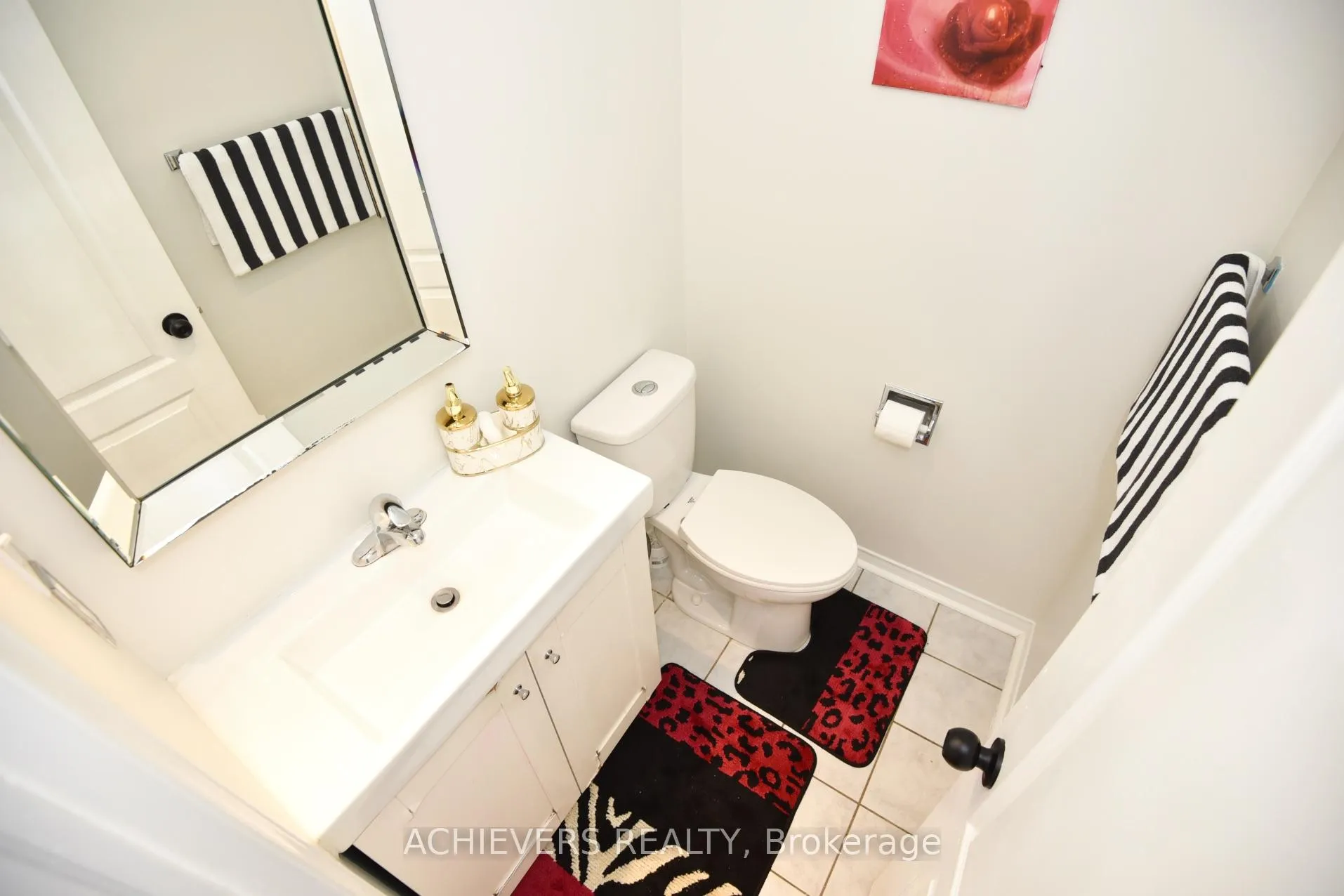 Photo 10 of 10 Gramercy Square, Scarborough, Rouge — HOMEH