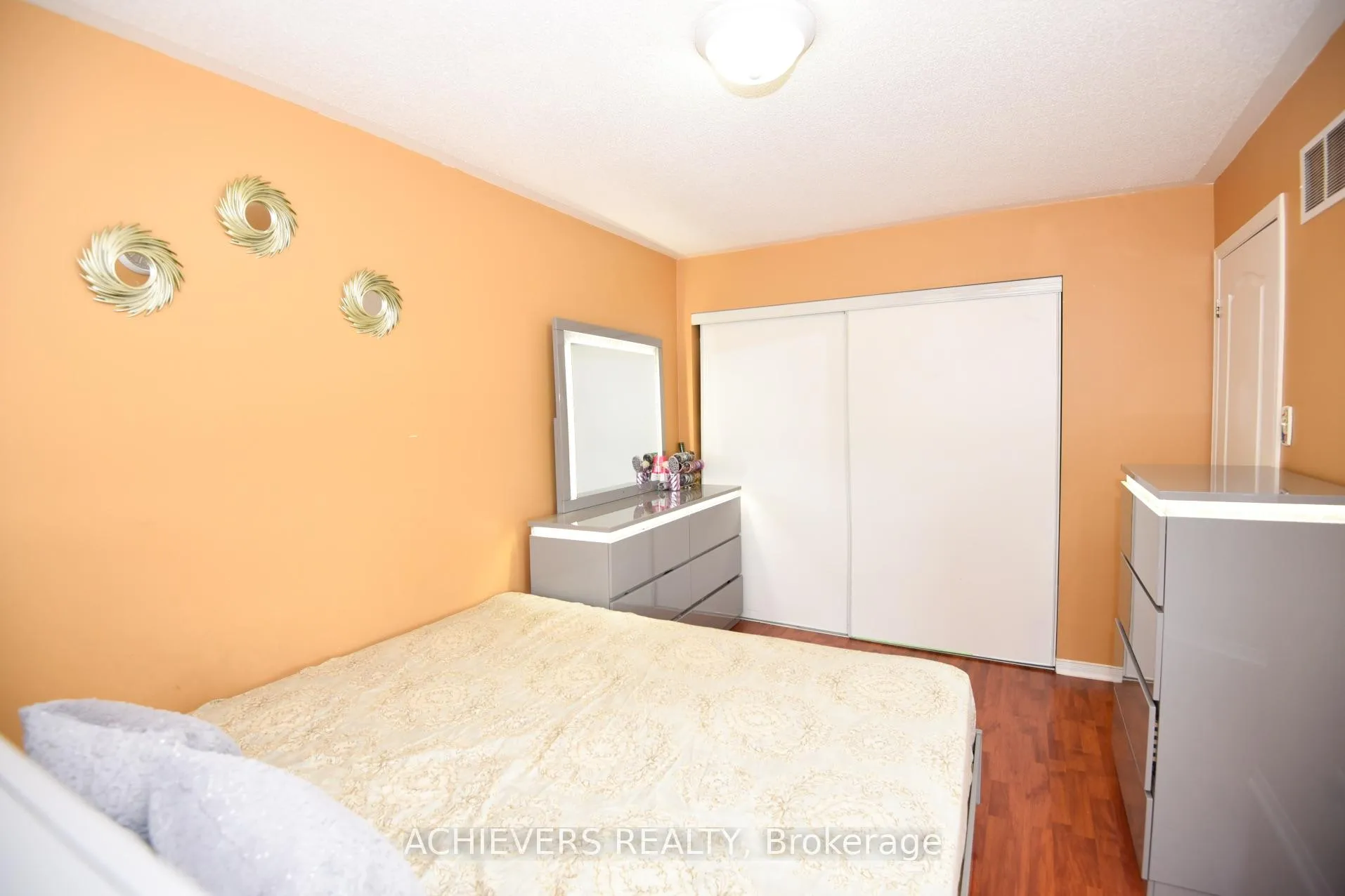 Photo 21 of 10 Gramercy Square, Scarborough, Rouge — HOMEH