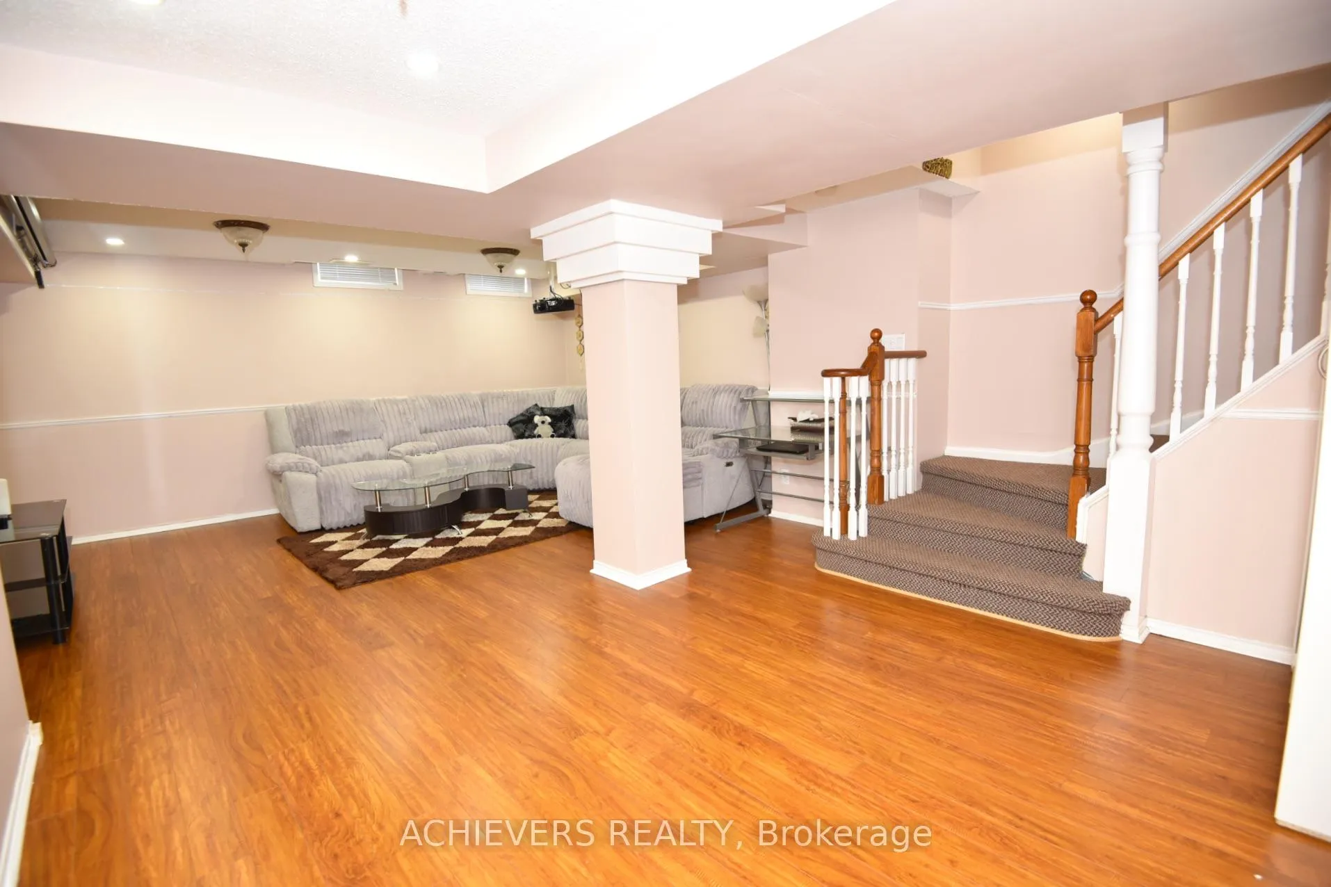 Photo 32 of 10 Gramercy Square, Scarborough, Rouge — HOMEH