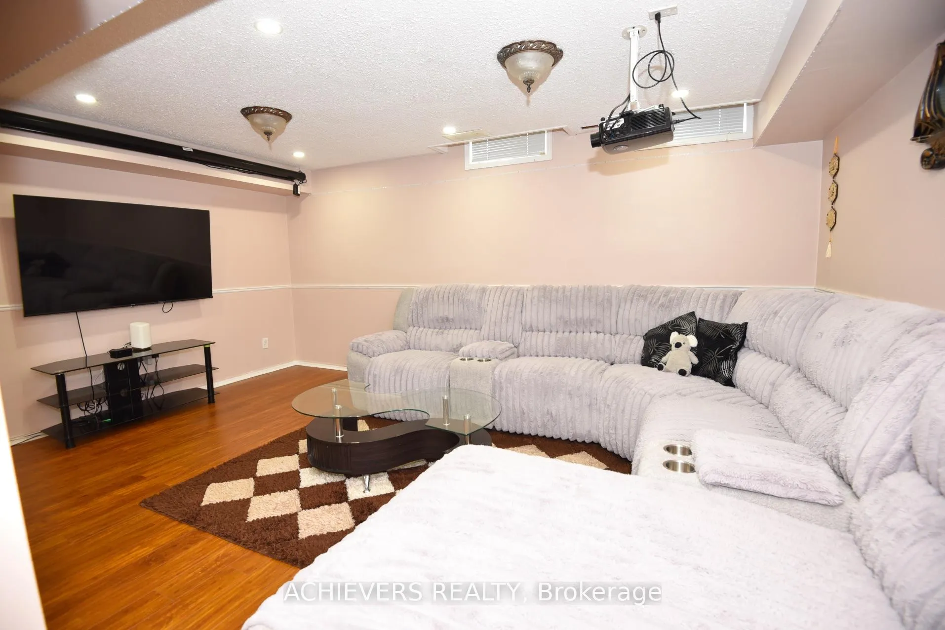Photo 35 of 10 Gramercy Square, Scarborough, Rouge — HOMEH