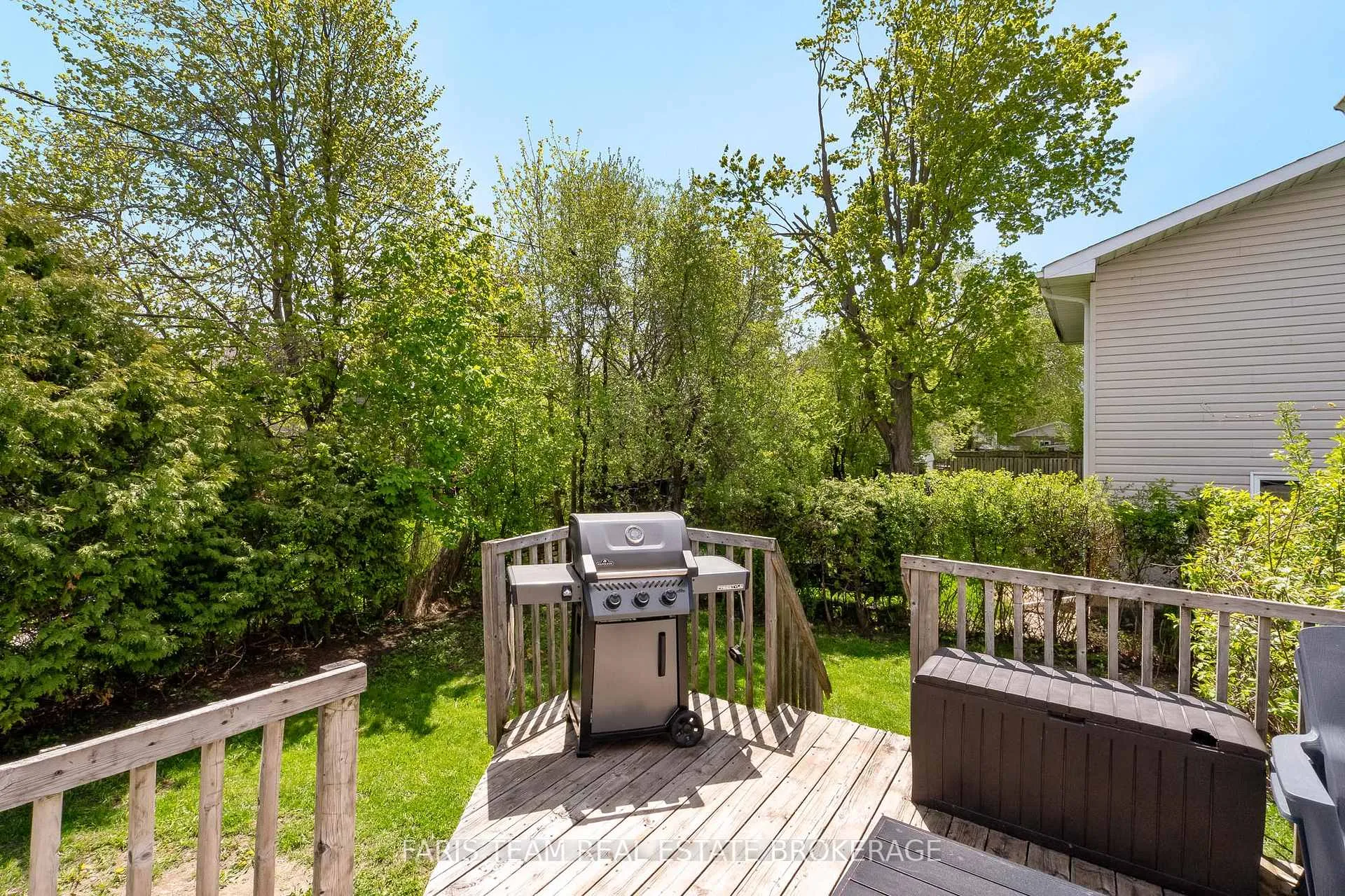 Photo 29 of 261 James Street E, Orillia — HOMEH