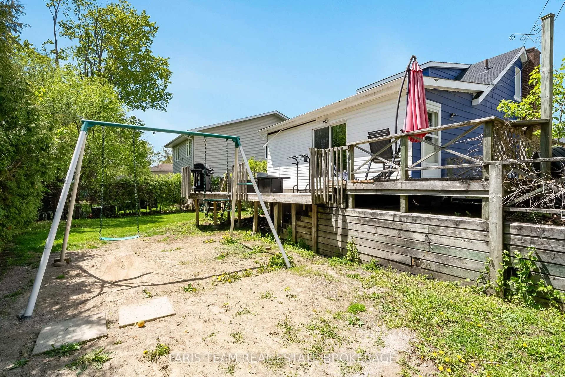 Photo 32 of 261 James Street E, Orillia — HOMEH