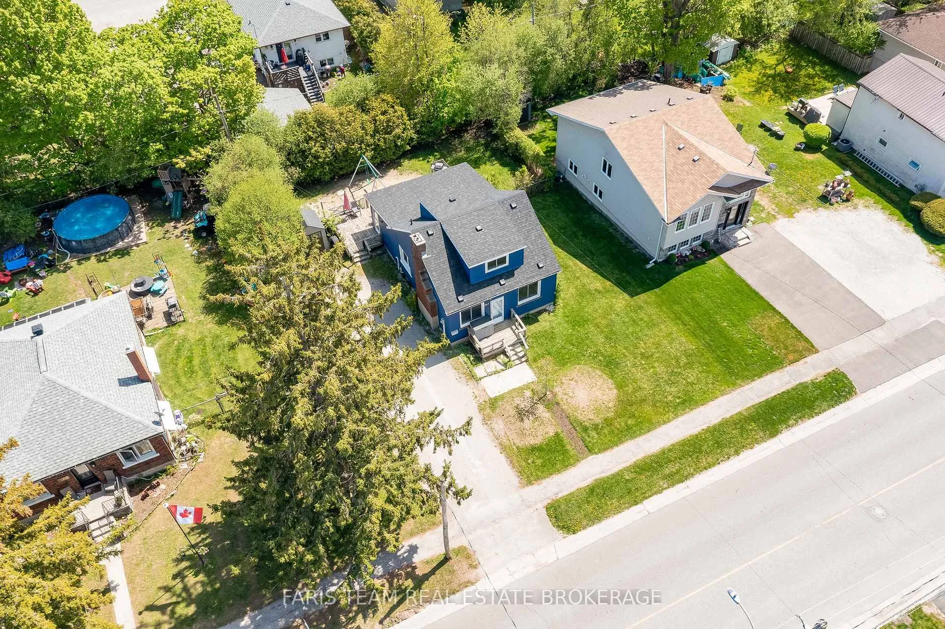 Photo 36 of 261 James Street E, Orillia — HOMEH