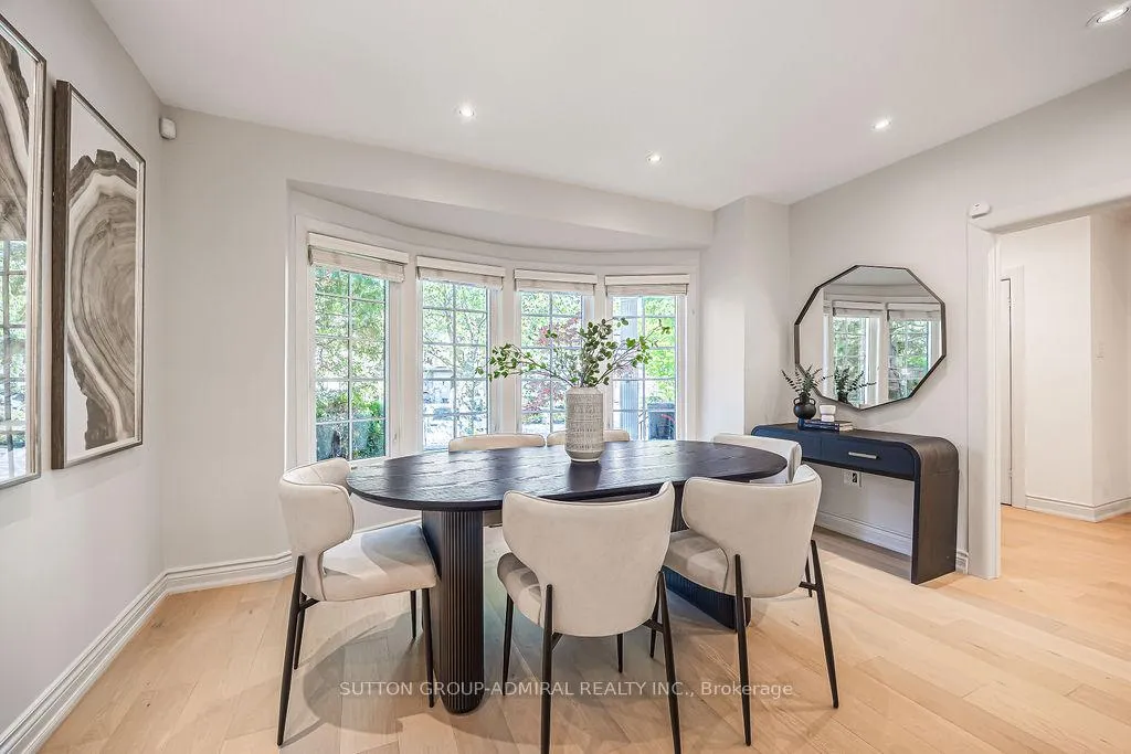 Photo 17 of 254 Forest Hill Road, Toronto, Forest Hill South — HOMEH