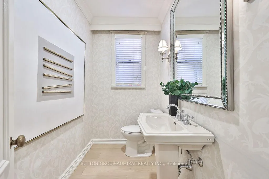 Photo 22 of 254 Forest Hill Road, Toronto, Forest Hill South — HOMEH