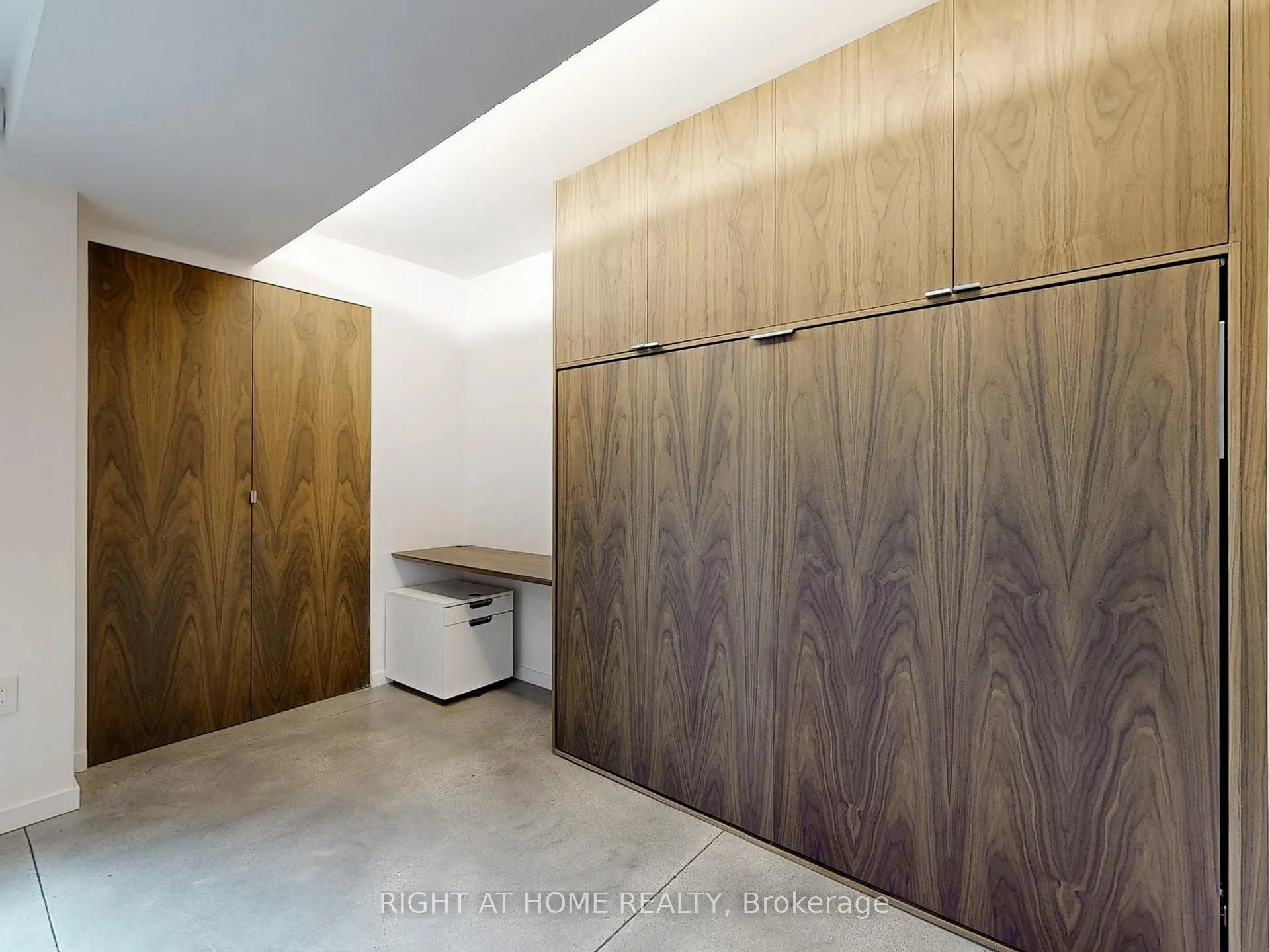 Photo 33 of 15 Durie Street E, Toronto, High Park-Swansea — HOMEH