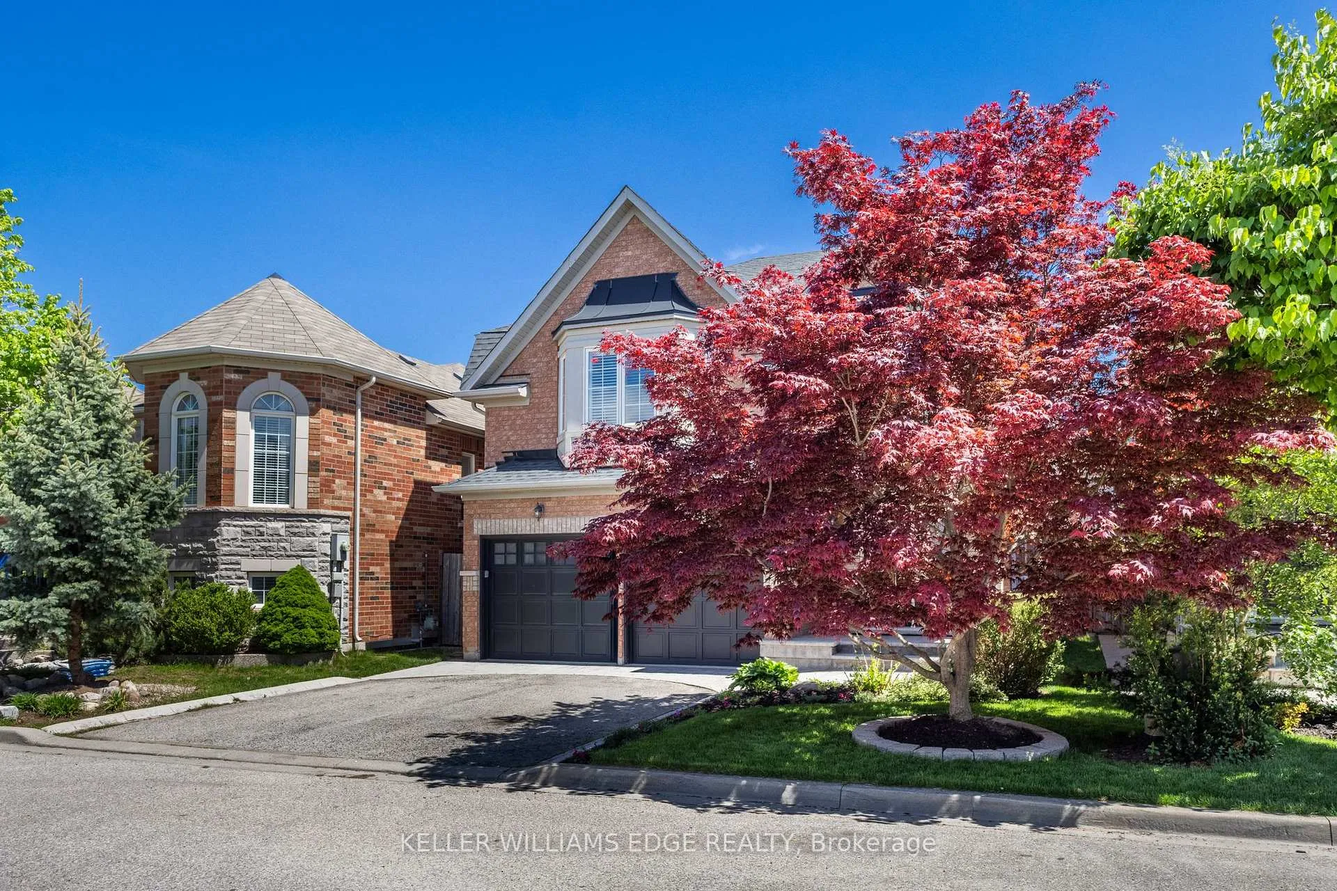 Photo 3 of 5398 Langford Road, Burlington, Orchard — HOMEH