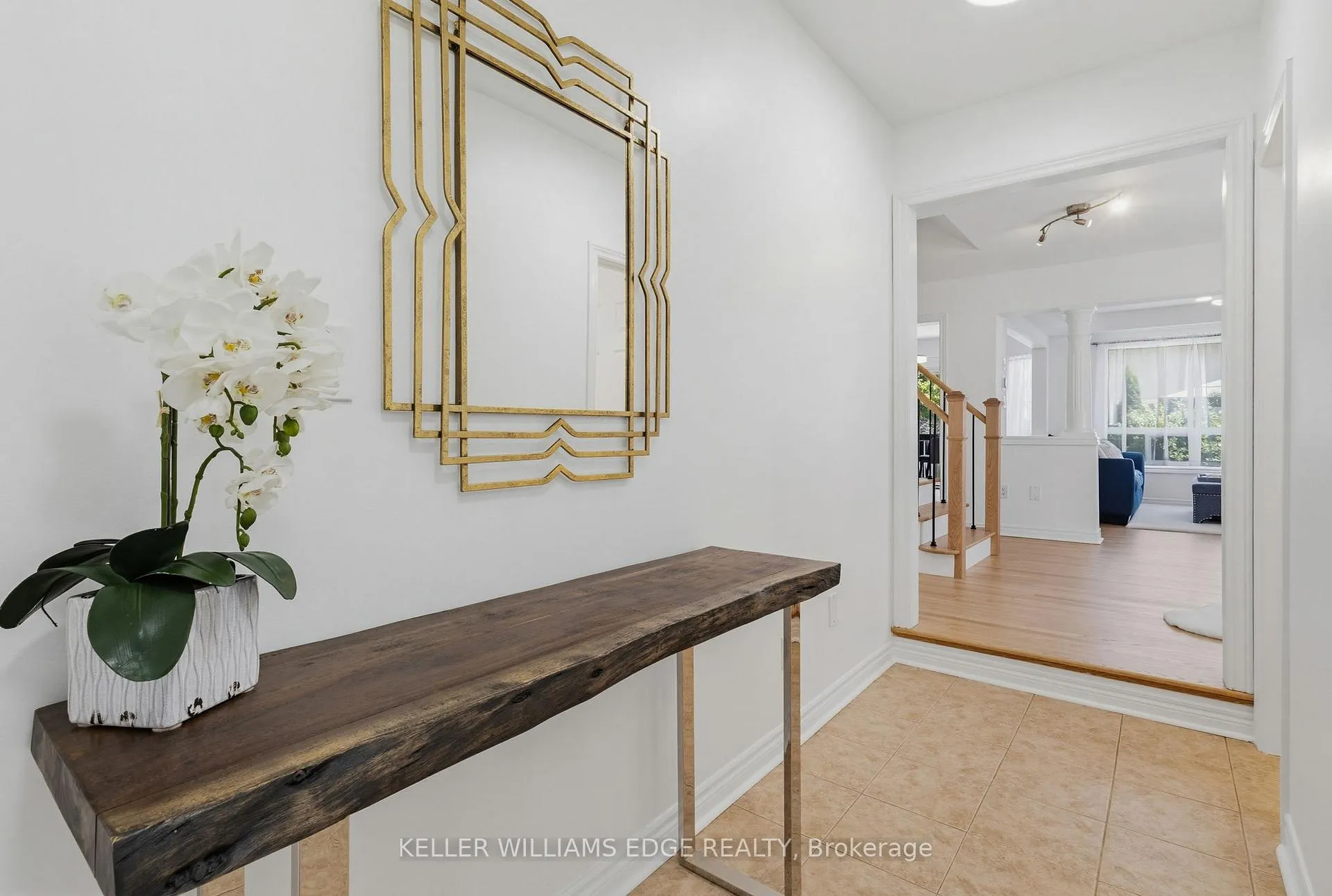 Photo 7 of 5398 Langford Road, Burlington, Orchard — HOMEH