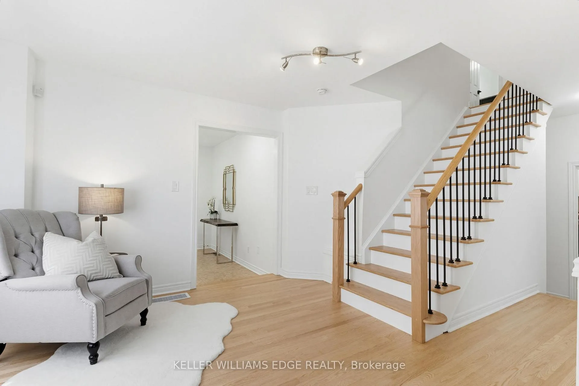 Photo 15 of 5398 Langford Road, Burlington, Orchard — HOMEH
