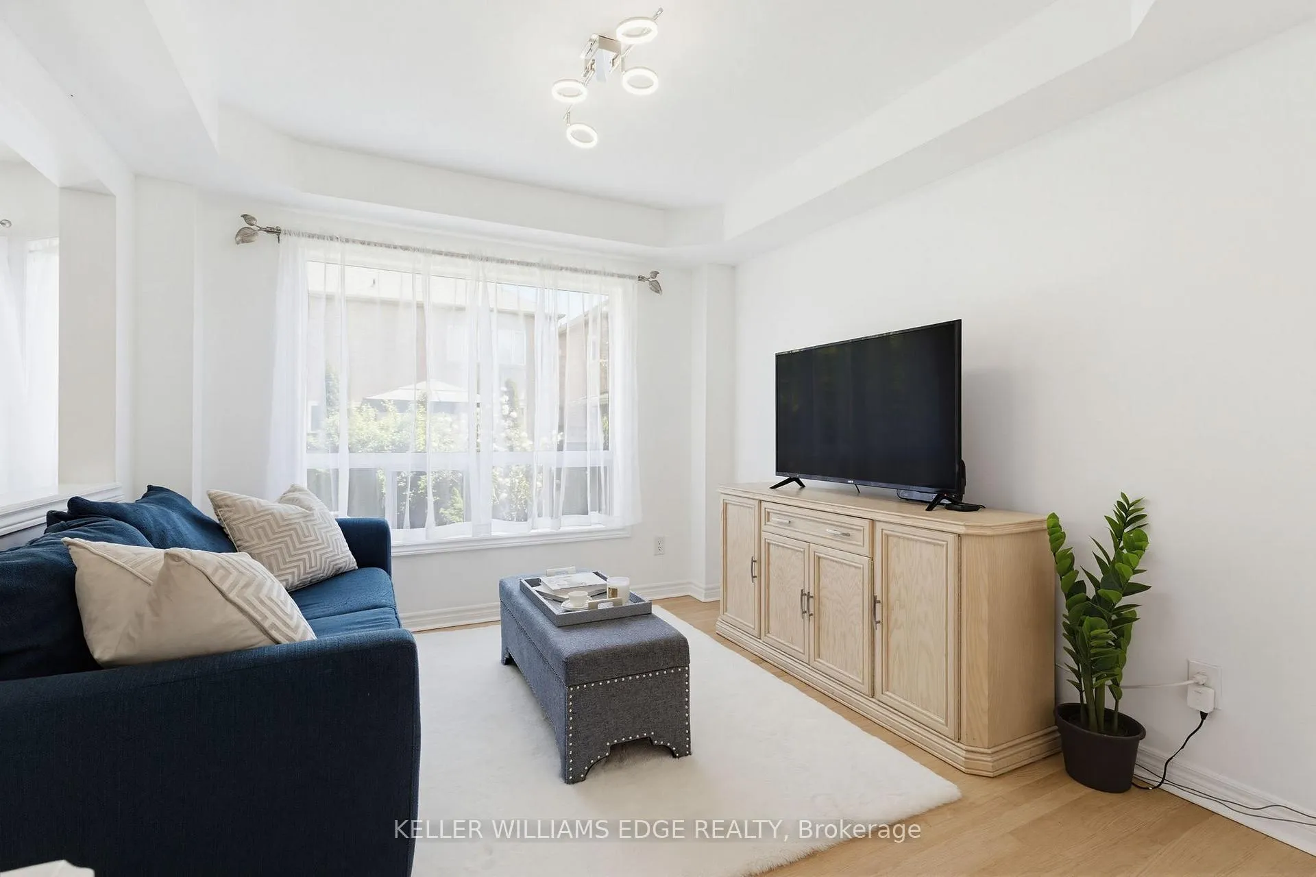Photo 16 of 5398 Langford Road, Burlington, Orchard — HOMEH