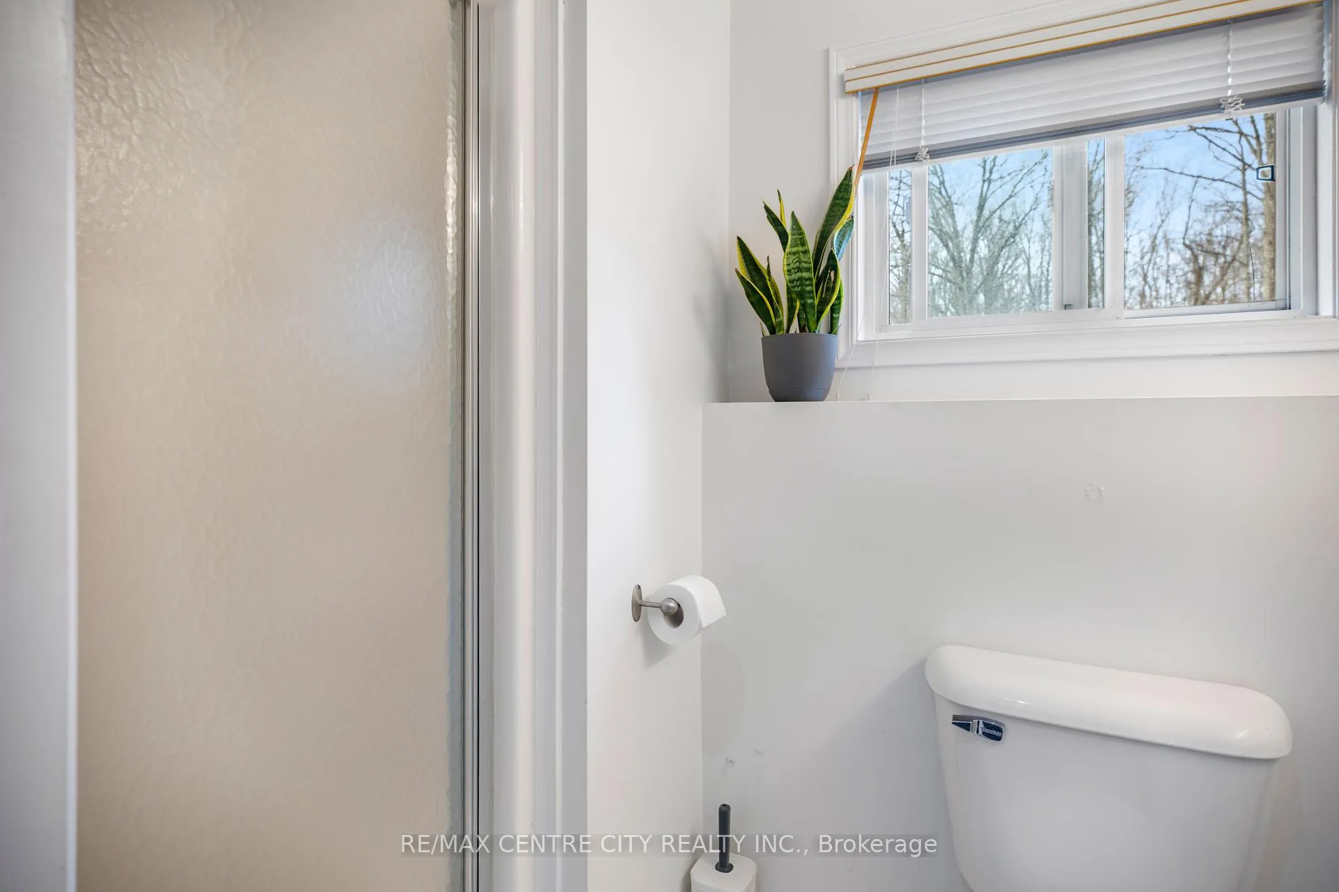 Photo 18 of 2623 Avon Drive, Malahide, Rural Malahide — HOMEH