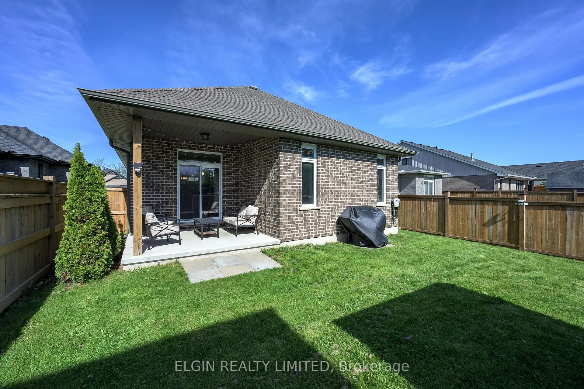 Photo 6 of 6 Royal Dornoch Drive, St. Thomas — HOMEH