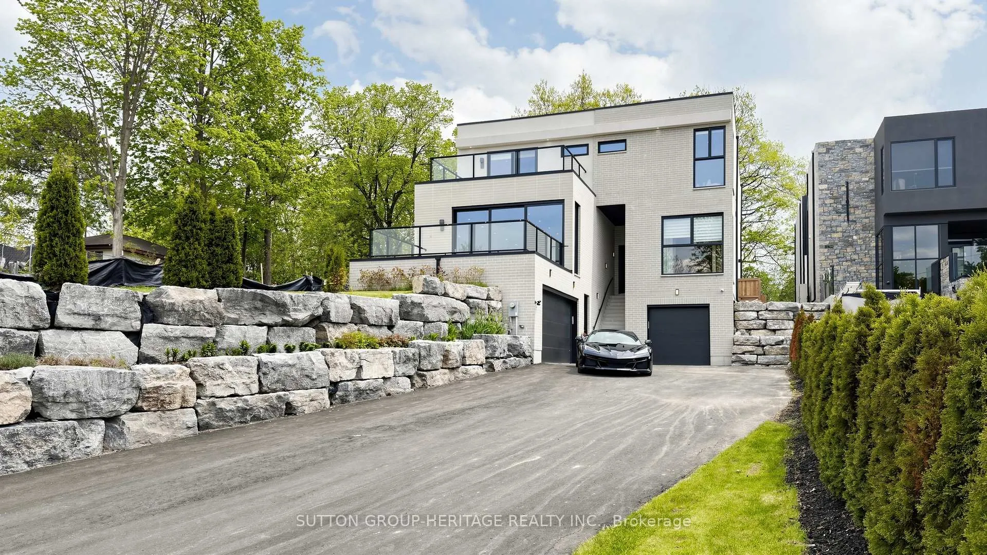 Photo 1 of 1459 Old Forest Road, Pickering, Woodlands — HOMEH