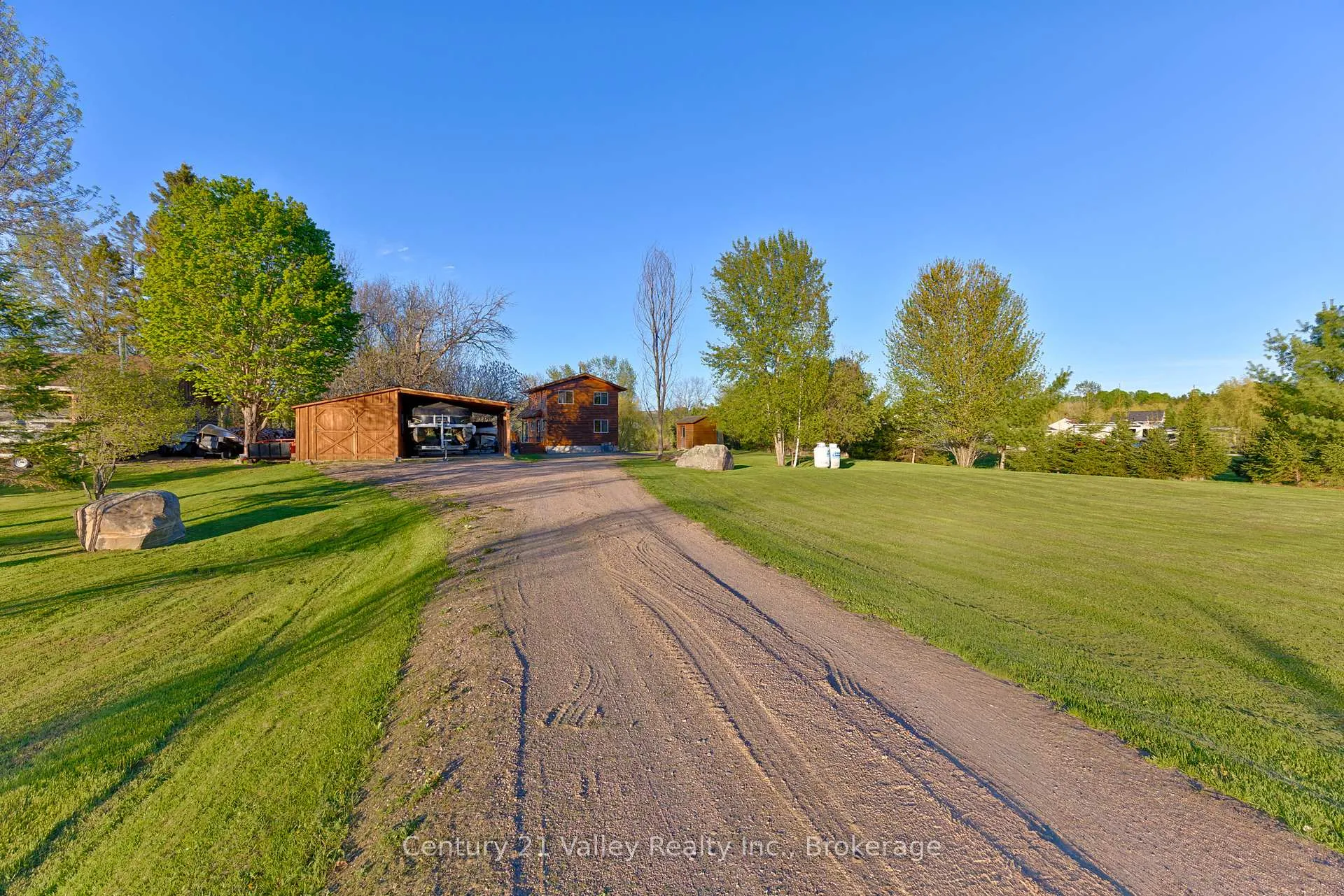 Photo 16 of 56 Karmack Haven Road, North Algona Wilberforce, North Algona/Wilberforce Twp — HOMEH