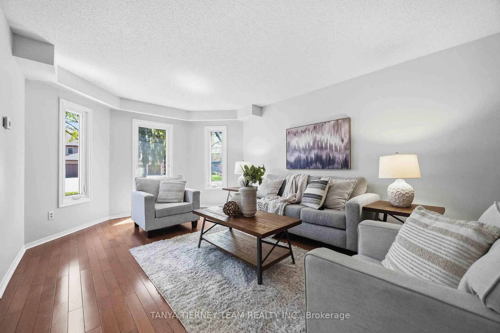 Photo 7 of 24 Fernway Crescent, Whitby, Pringle Creek — HOMEH