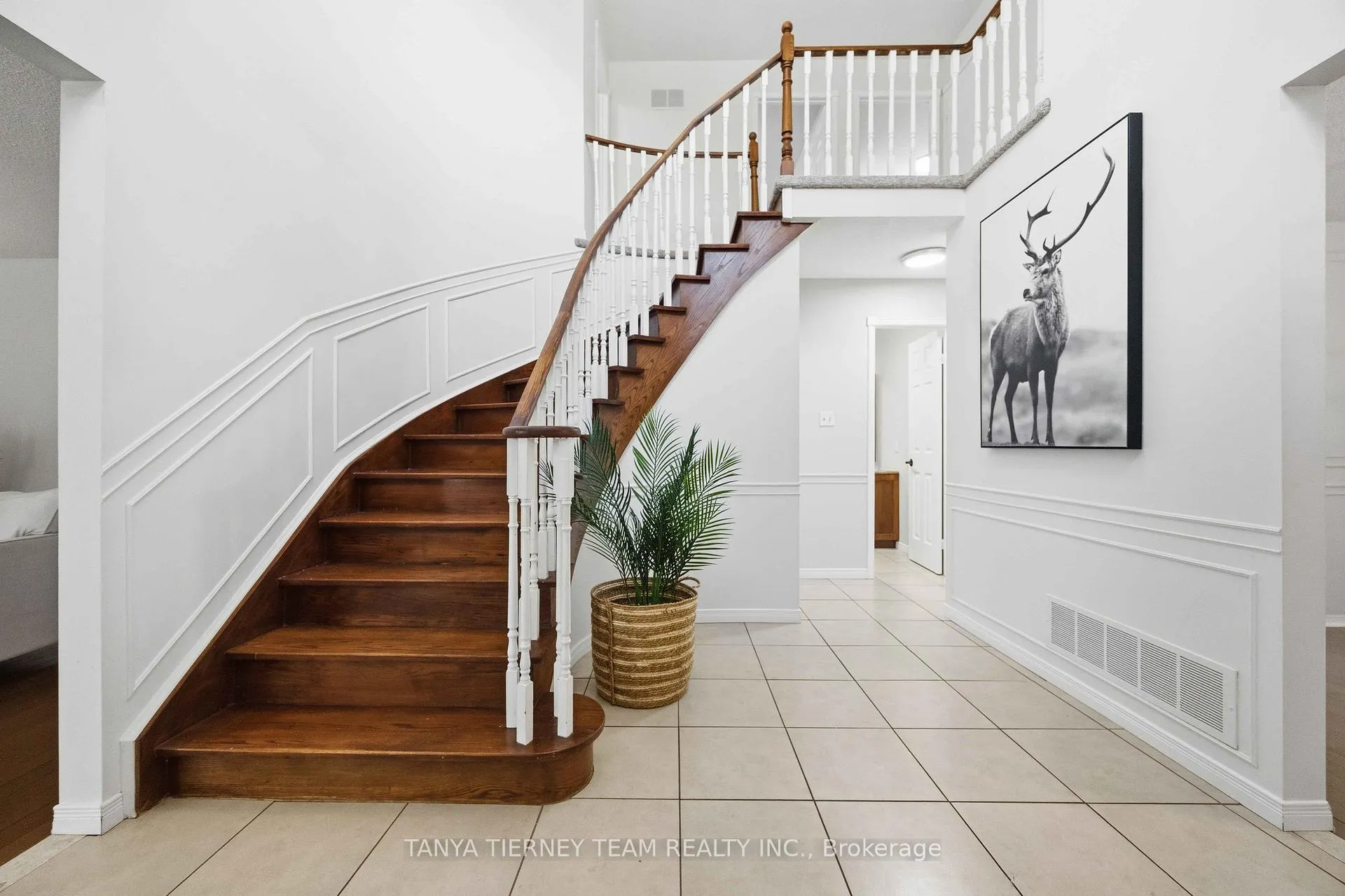 Photo 26 of 24 Fernway Crescent, Whitby, Pringle Creek — HOMEH
