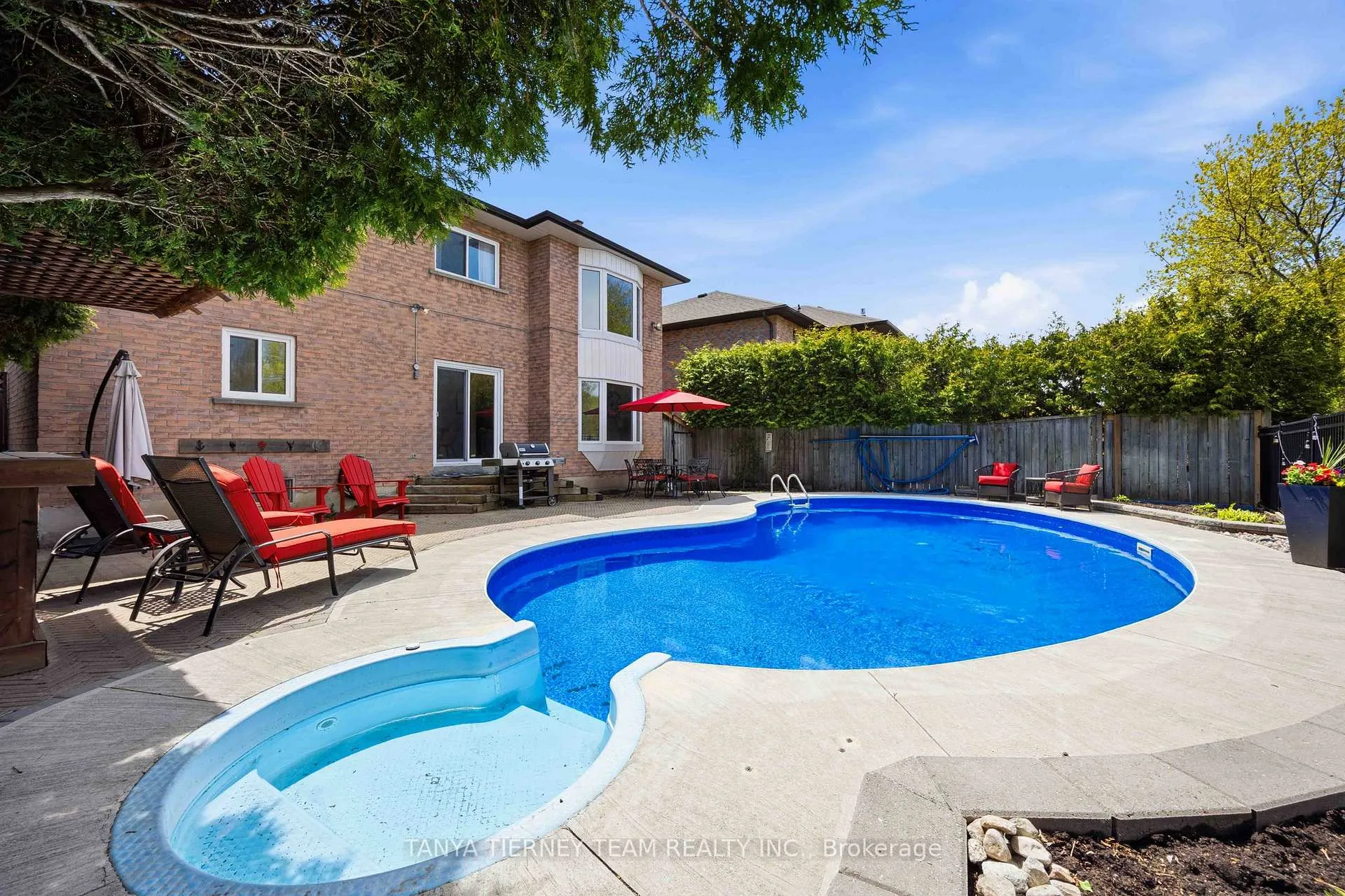 Photo 46 of 24 Fernway Crescent, Whitby, Pringle Creek — HOMEH