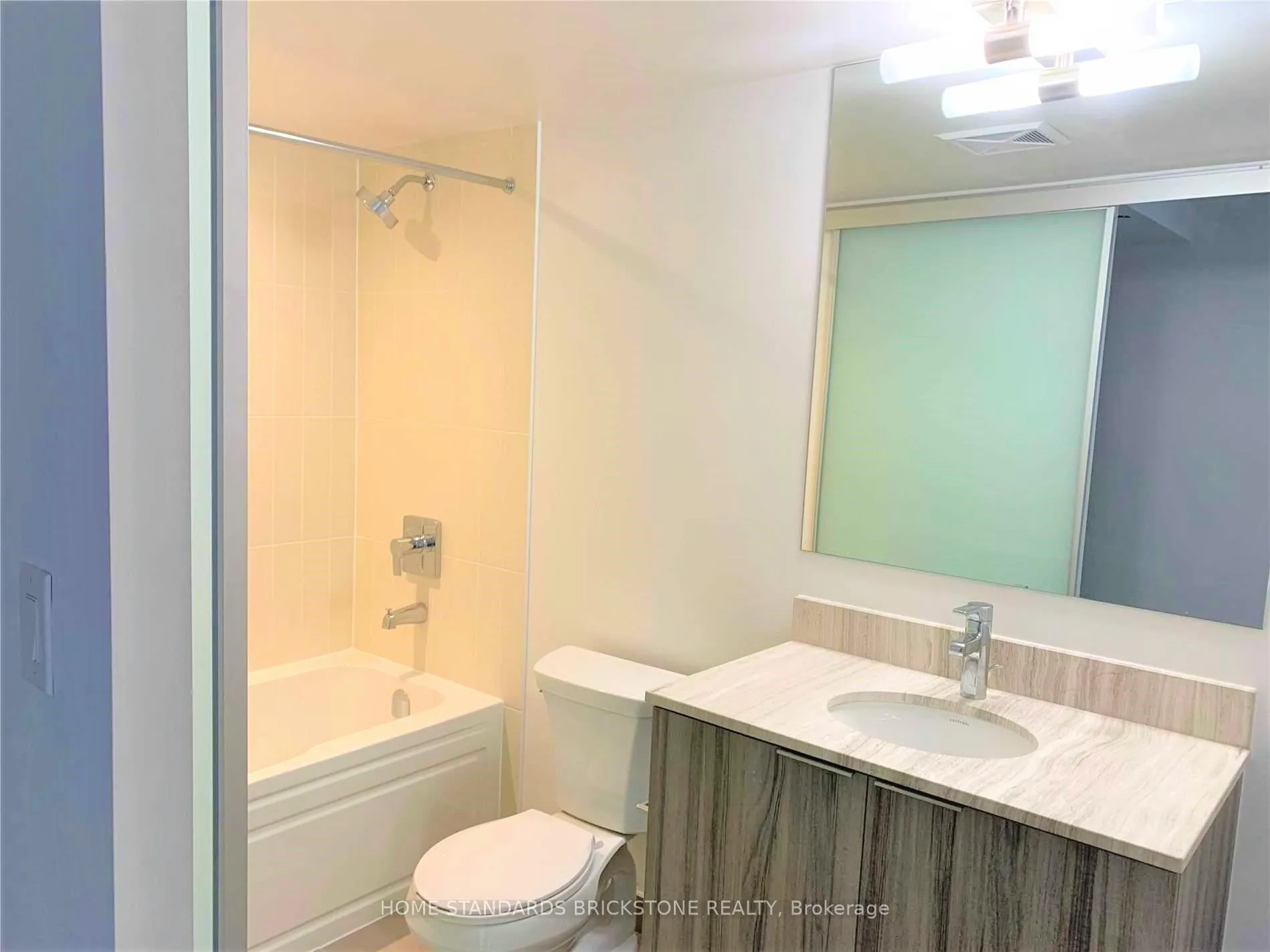 Photo 16 of Unit 2619, 955 Bay Street, Toronto, Bay Street Corridor — HOMEH