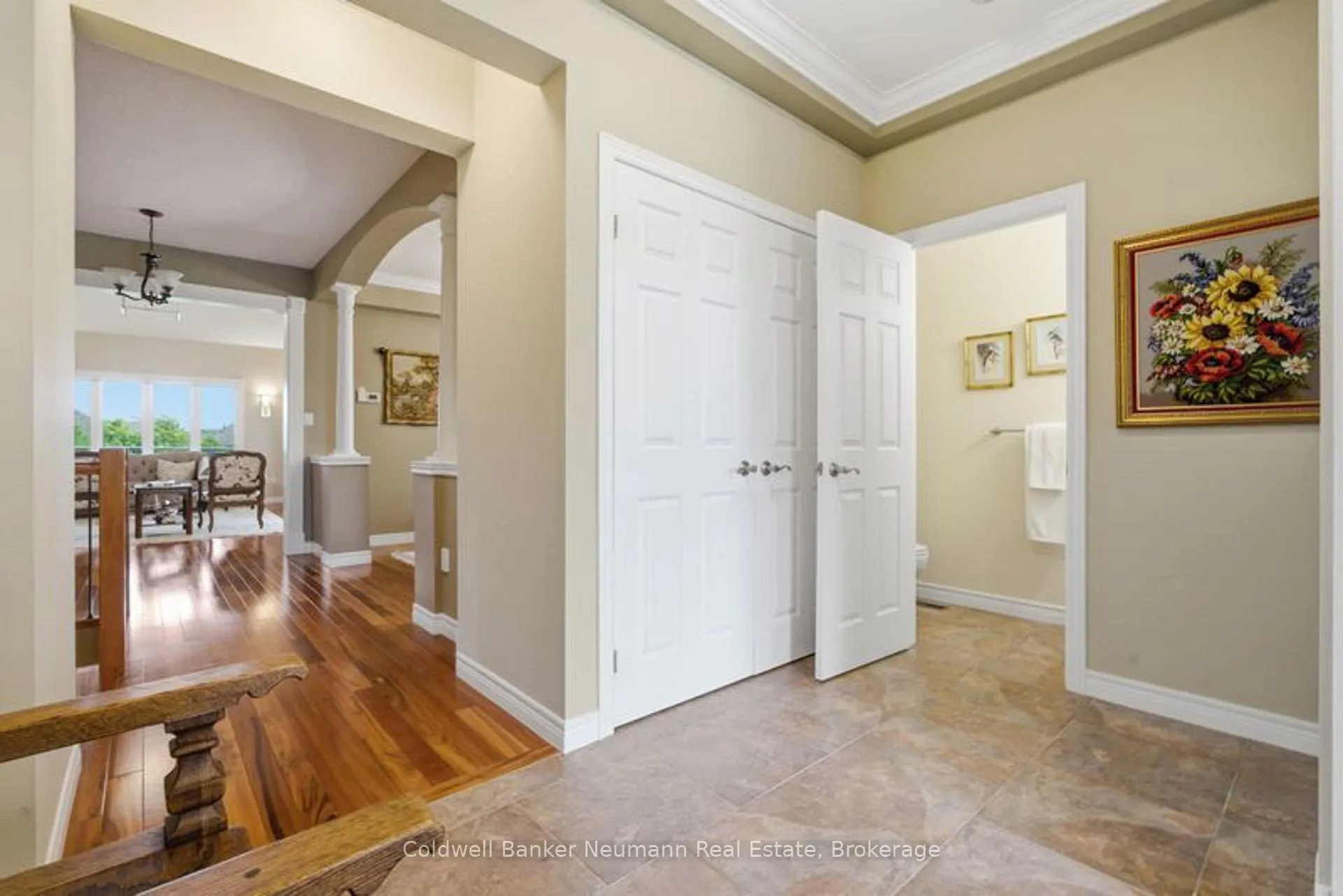 Photo 5 of Unit 14, 19 Simmonds Drive, Guelph, Victoria North — HOMEH