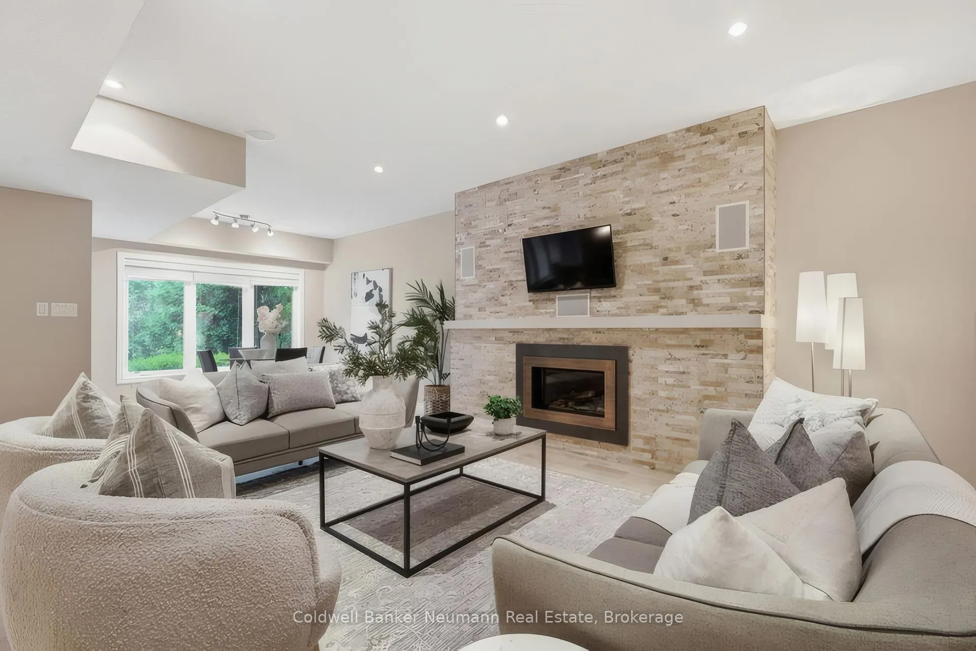 Photo 31 of Unit 14, 19 Simmonds Drive, Guelph, Victoria North — HOMEH