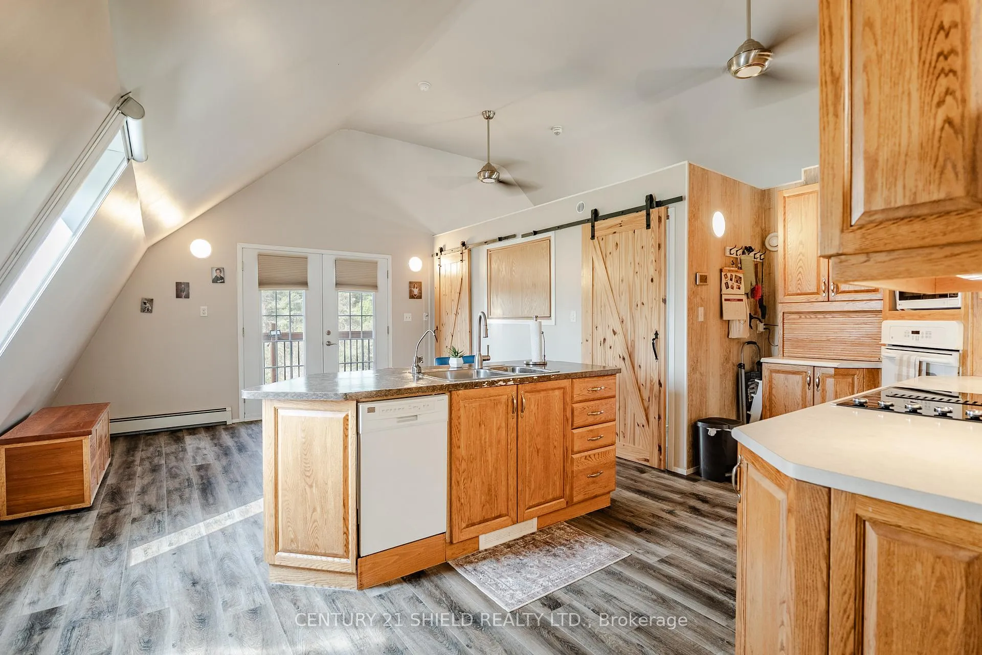 Photo 12 of 4075 County Rd 15, South Stormont, South Stormont (Cornwall) Twp — HOMEH