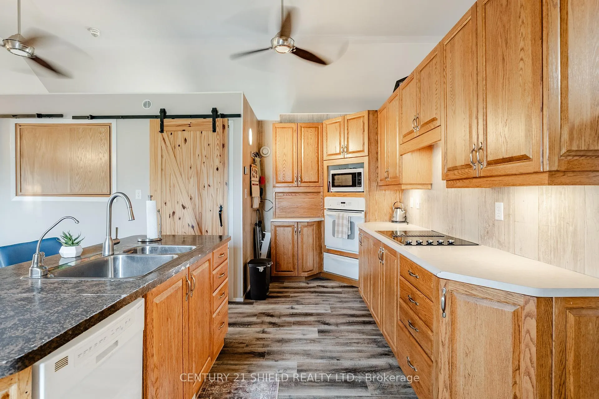 Photo 13 of 4075 County Rd 15, South Stormont, South Stormont (Cornwall) Twp — HOMEH