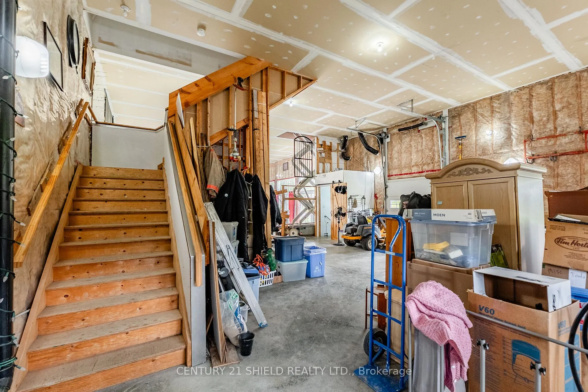 Photo 42 of 4075 County Rd 15, South Stormont, South Stormont (Cornwall) Twp — HOMEH