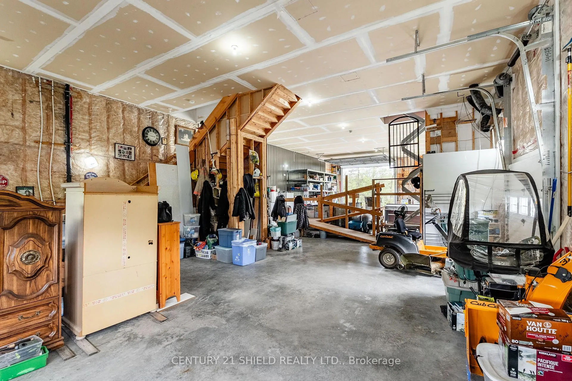 Photo 43 of 4075 County Rd 15, South Stormont, South Stormont (Cornwall) Twp — HOMEH