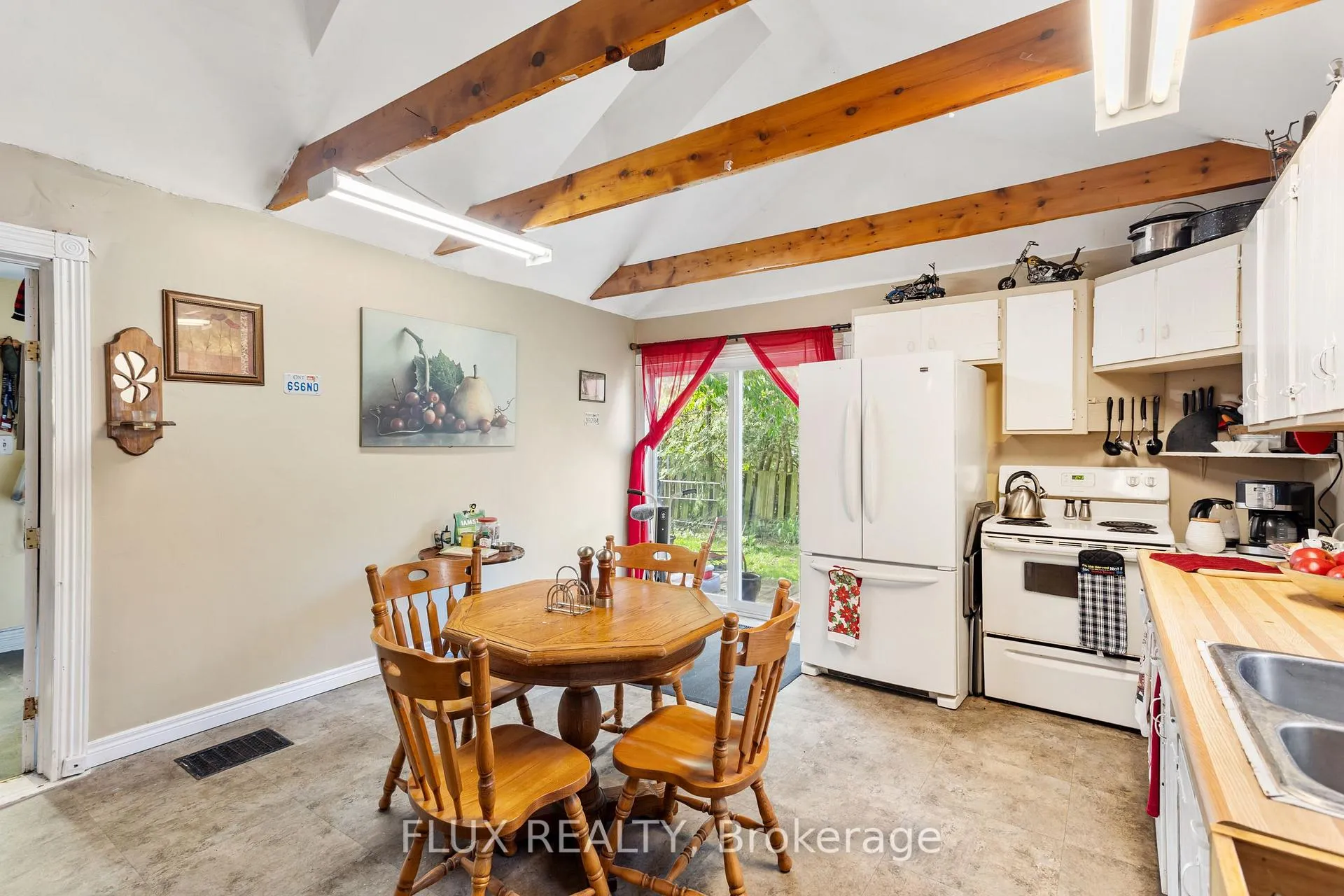 Photo 18 of 21 Brant Street, Stratford — HOMEH