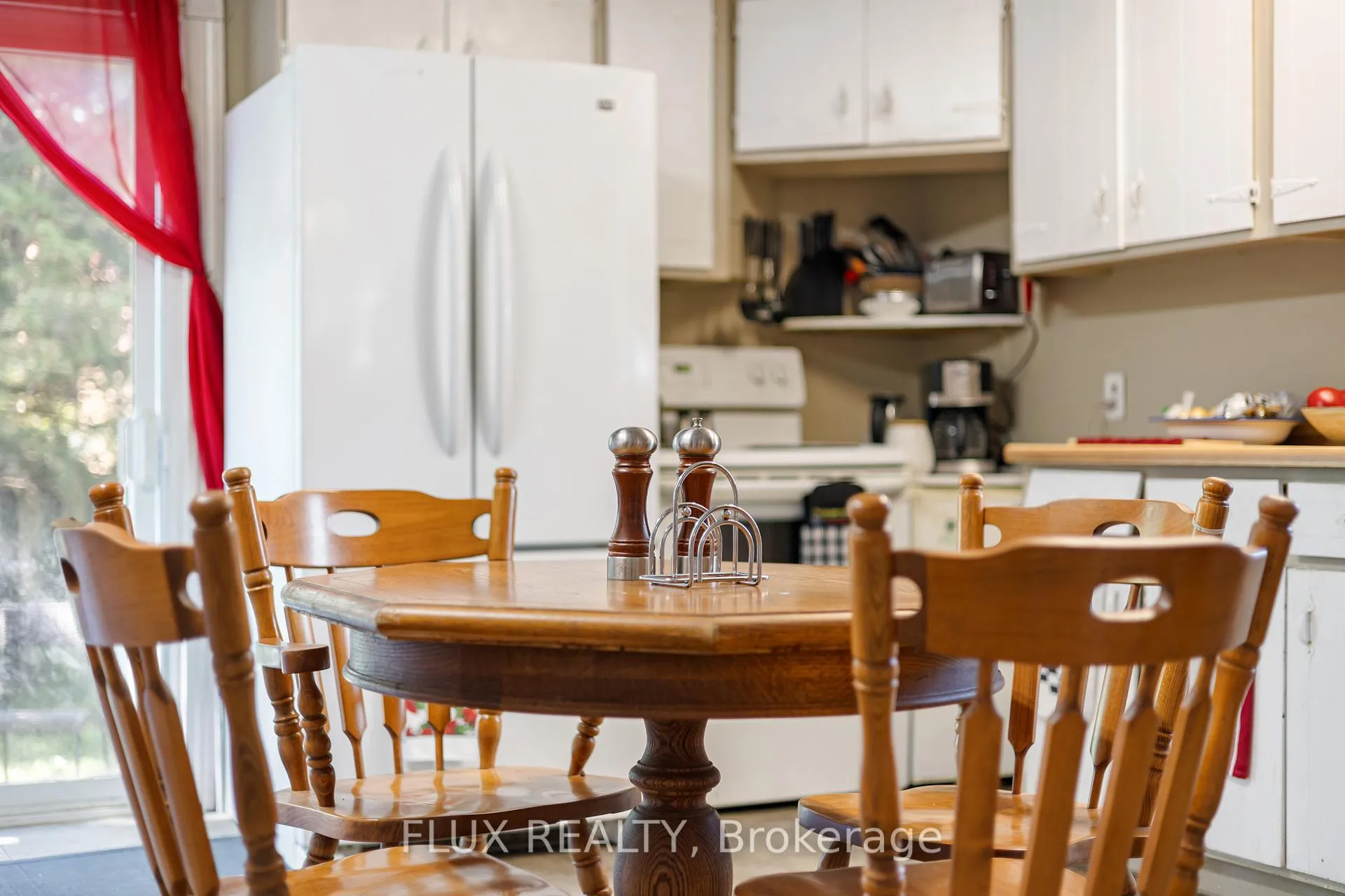 Photo 20 of 21 Brant Street, Stratford — HOMEH