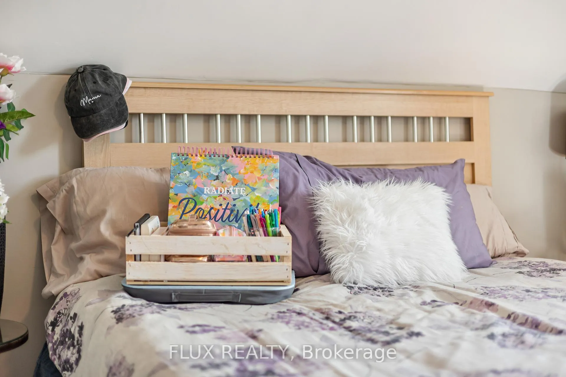 Photo 31 of 21 Brant Street, Stratford — HOMEH