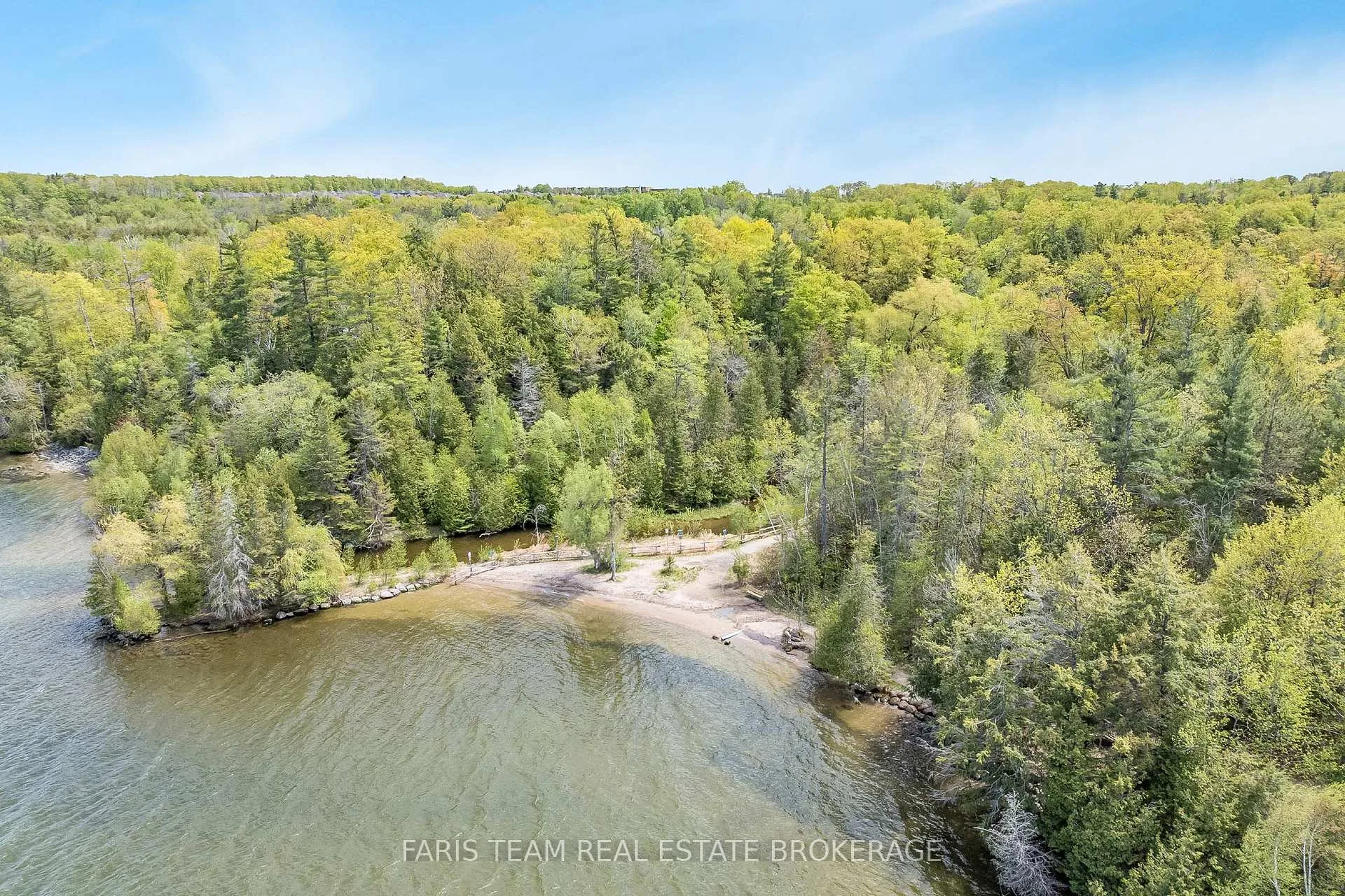 Photo 49 of 23 Bluewater Trail, Barrie, Bayshore — HOMEH