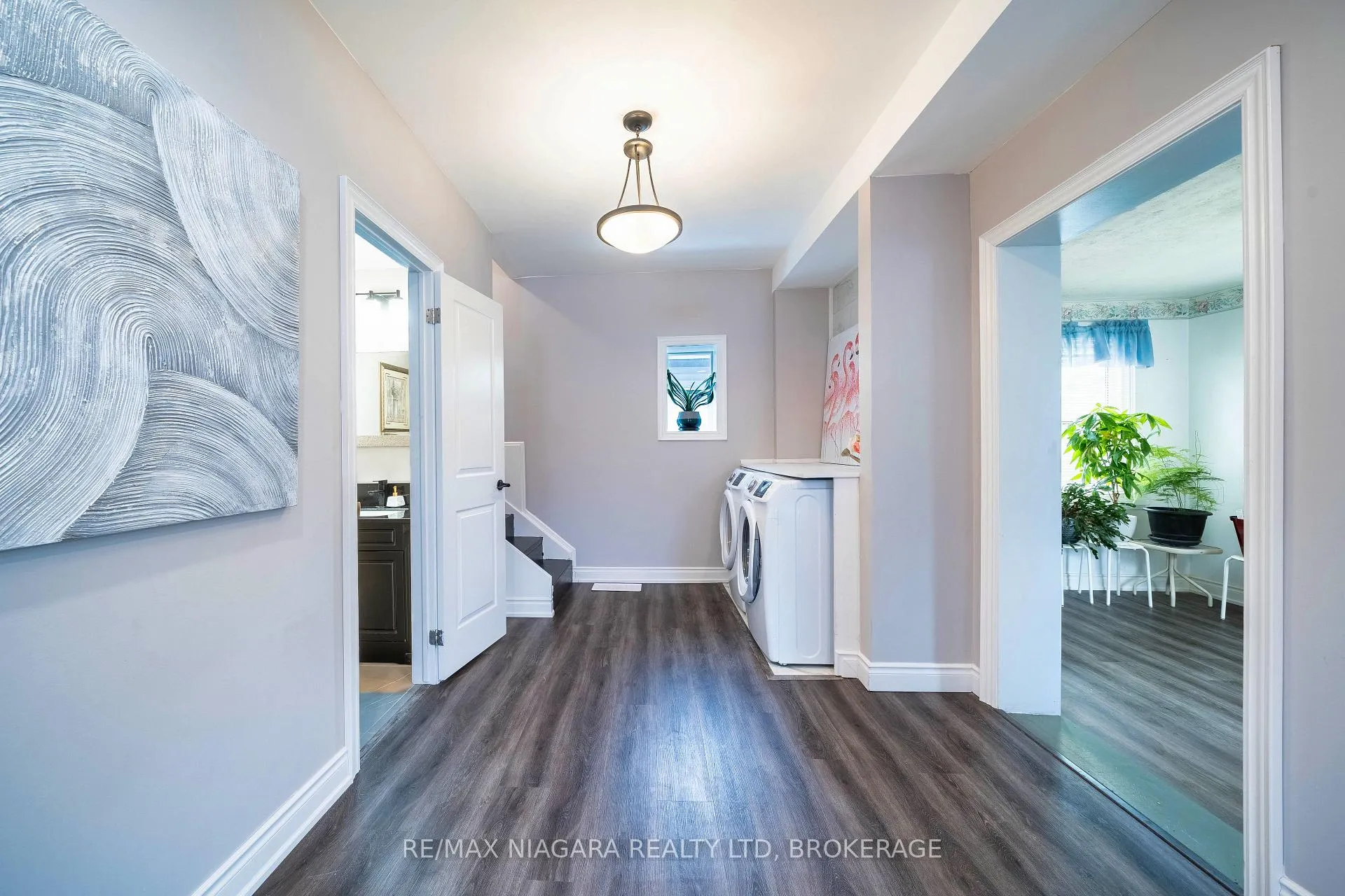 Photo 7 of 6238 Pine Grove Avenue, Niagara Falls, Dorchester — HOMEH