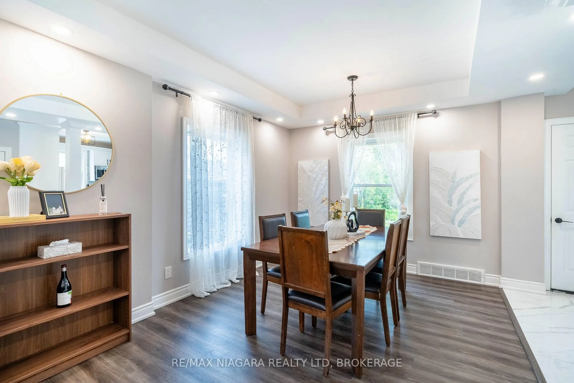 Photo 14 of 6238 Pine Grove Avenue, Niagara Falls, Dorchester — HOMEH
