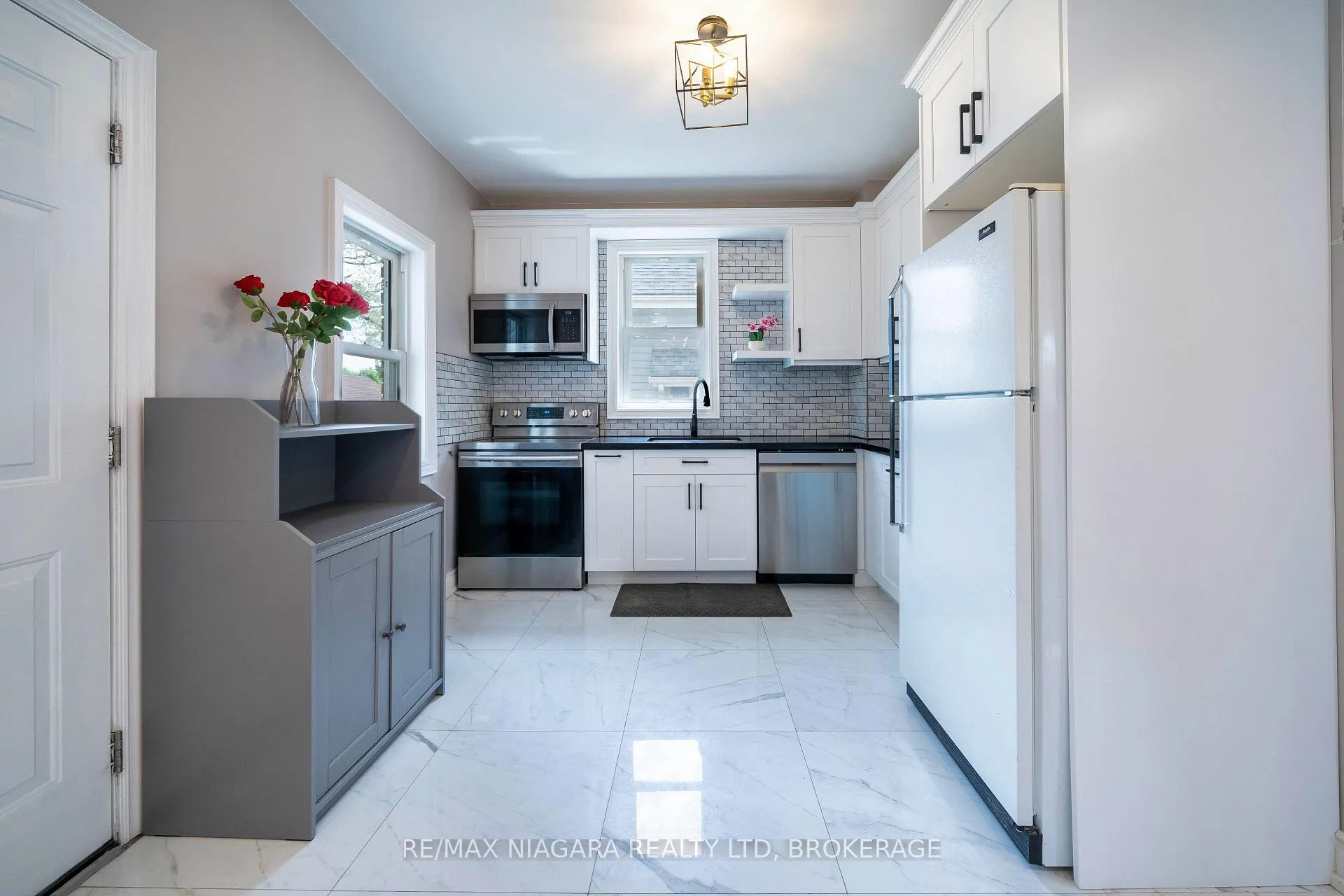 Photo 21 of 6238 Pine Grove Avenue, Niagara Falls, Dorchester — HOMEH
