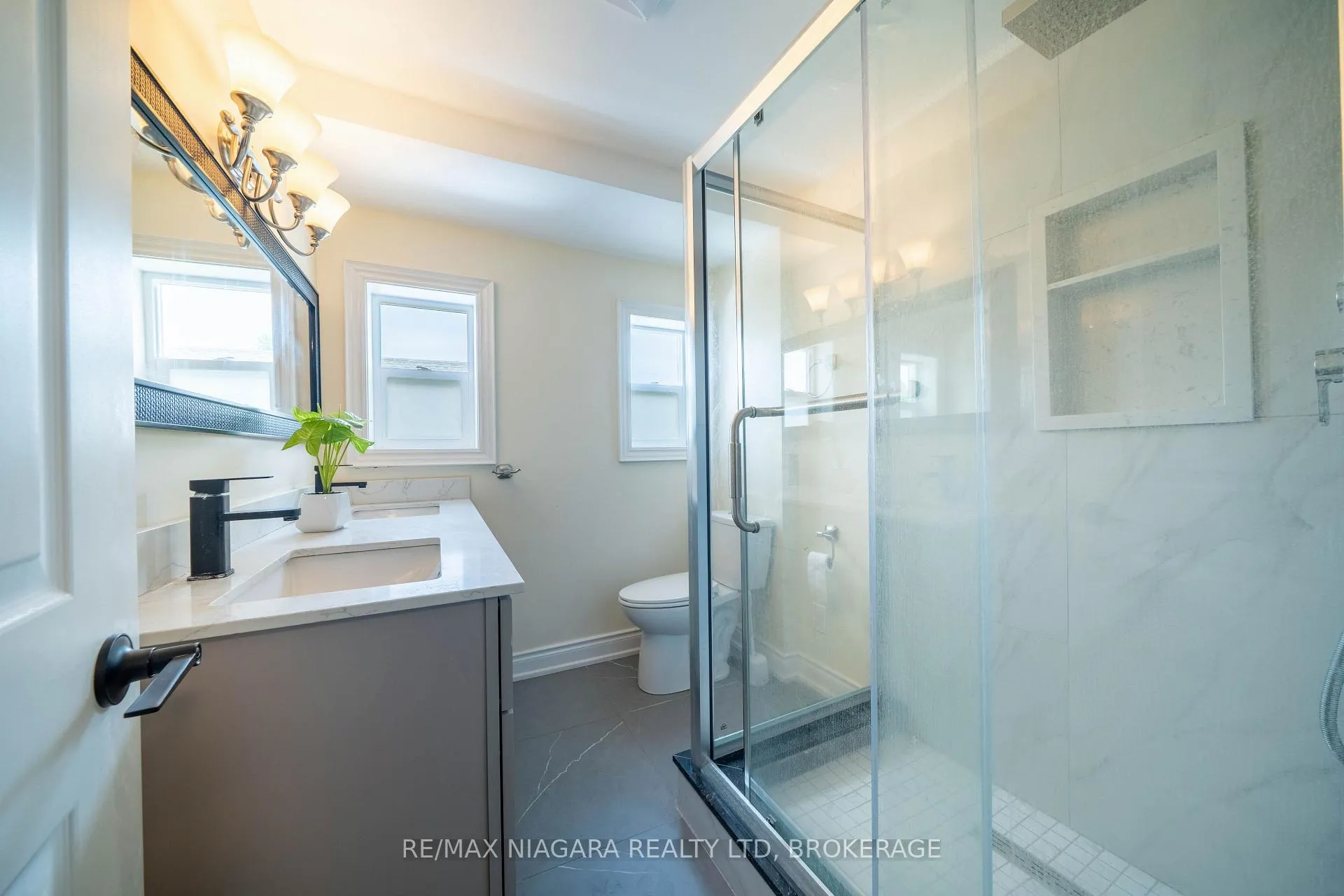 Photo 30 of 6238 Pine Grove Avenue, Niagara Falls, Dorchester — HOMEH
