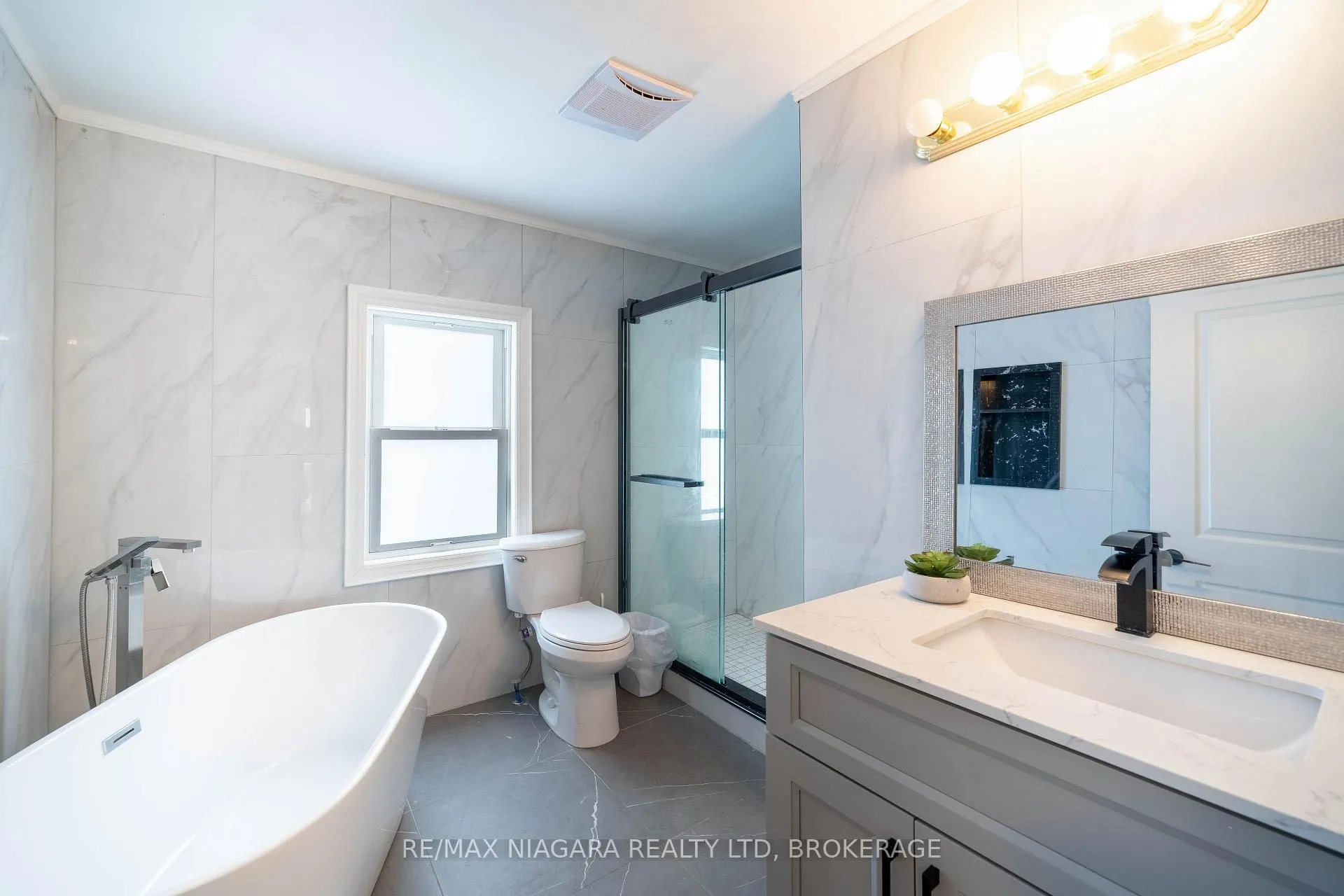 Photo 33 of 6238 Pine Grove Avenue, Niagara Falls, Dorchester — HOMEH