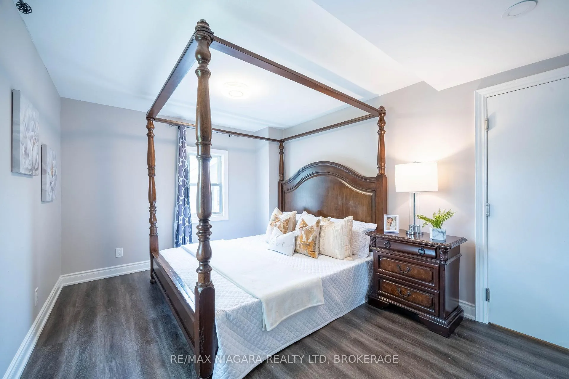 Photo 34 of 6238 Pine Grove Avenue, Niagara Falls, Dorchester — HOMEH