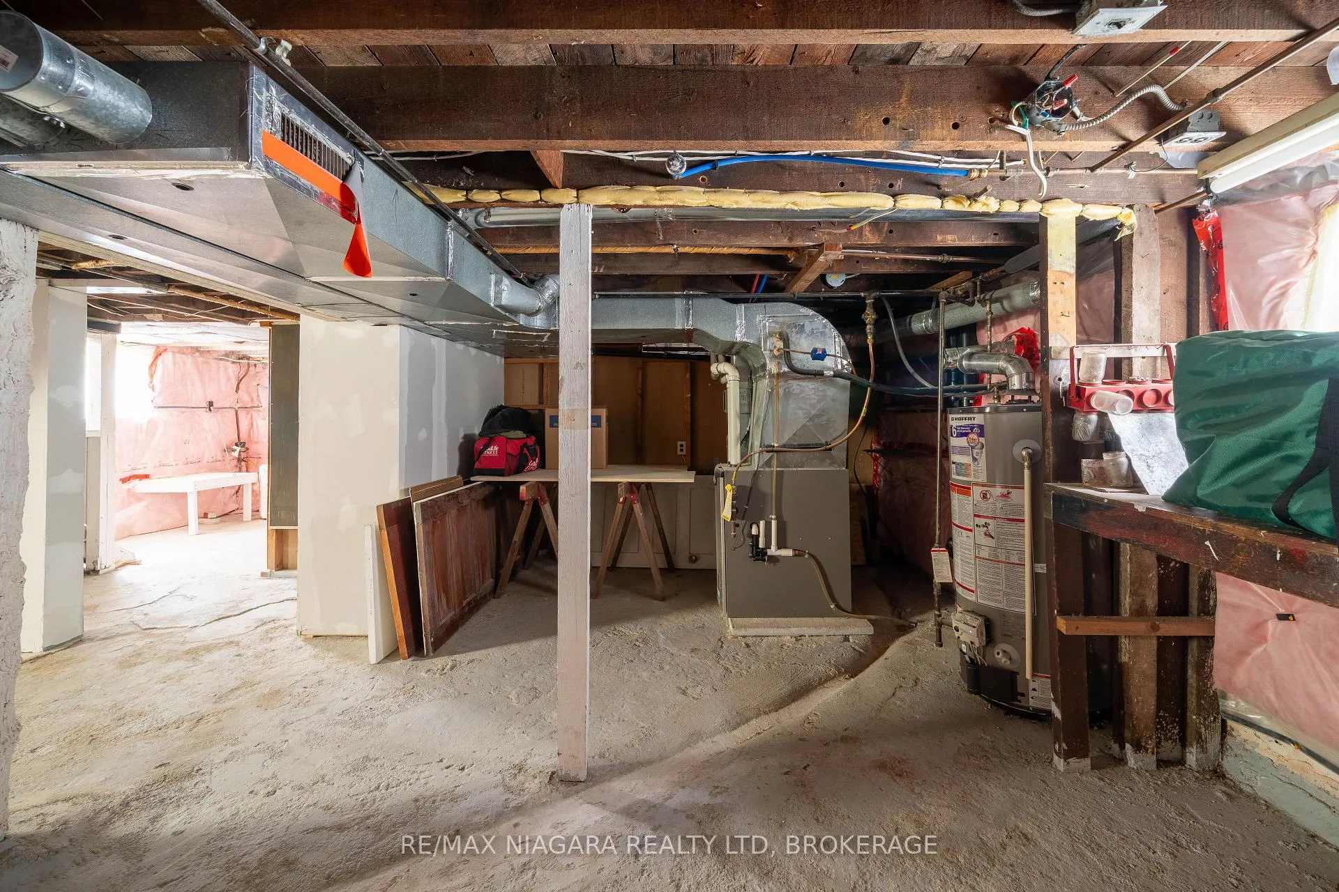 Photo 39 of 6238 Pine Grove Avenue, Niagara Falls, Dorchester — HOMEH