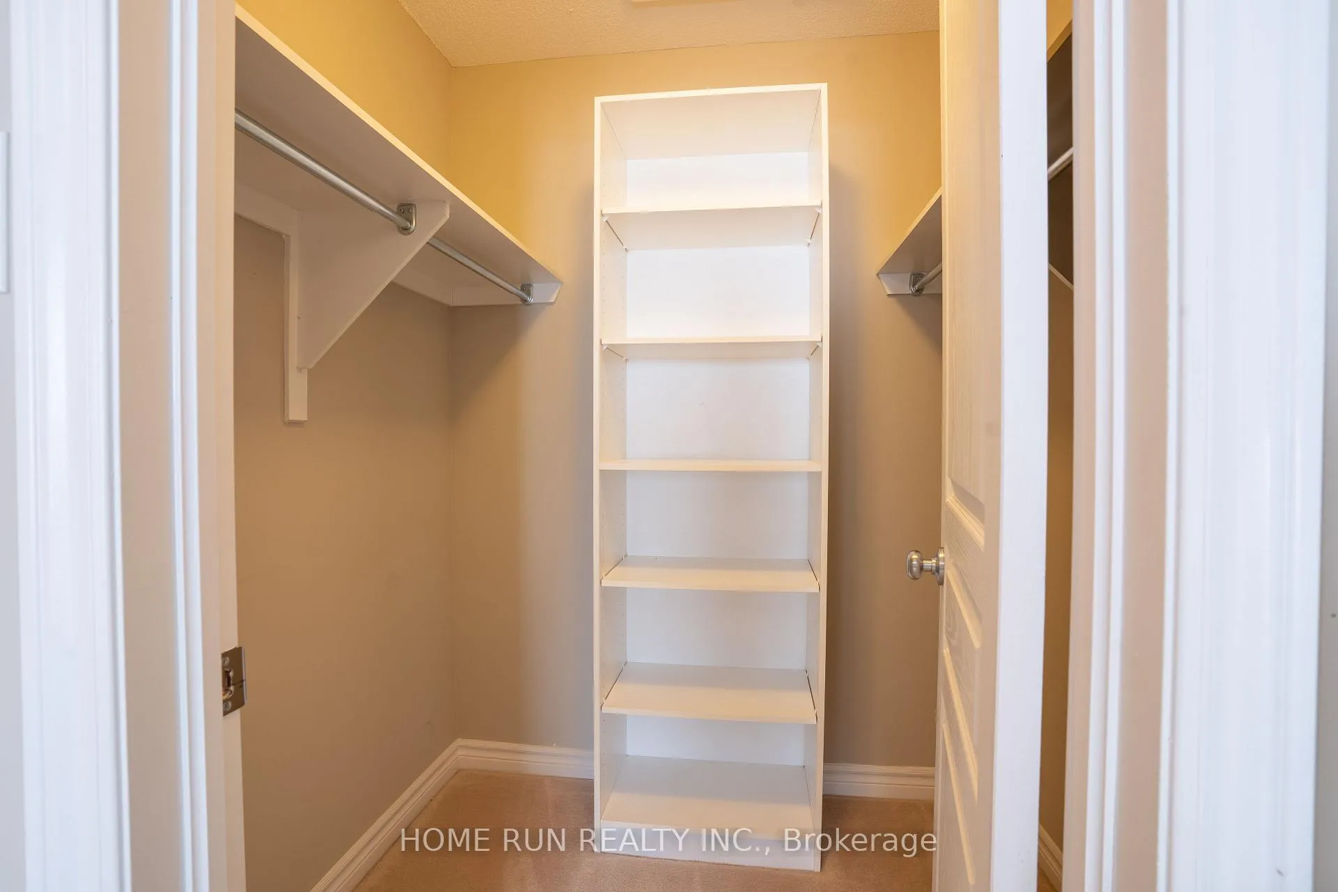 Photo 17 of 914 Fletcher Circle, Ottawa, Kanata - Kanata Lakes/Heritage Hills — HOMEH