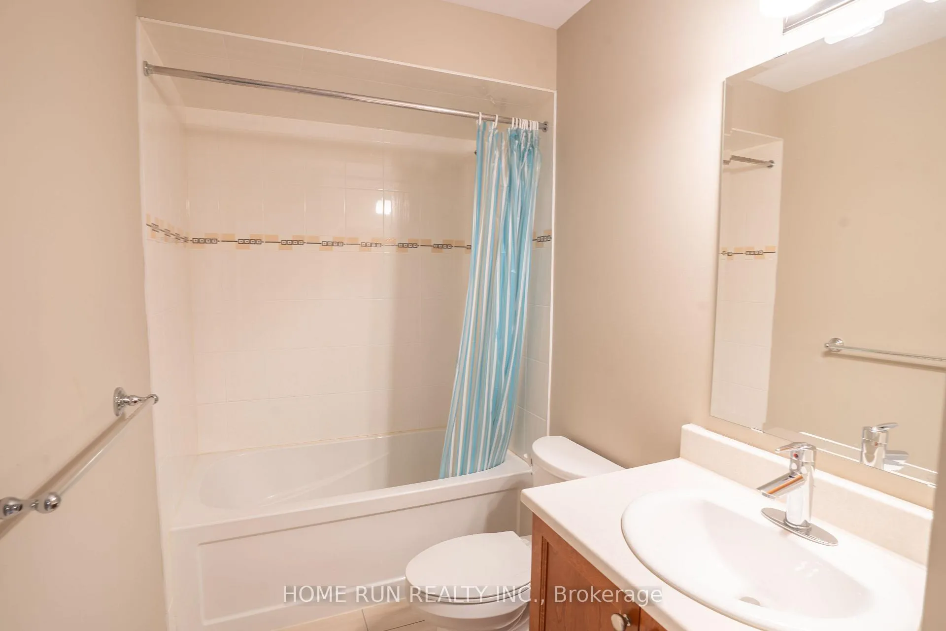 Photo 20 of 914 Fletcher Circle, Ottawa, Kanata - Kanata Lakes/Heritage Hills — HOMEH