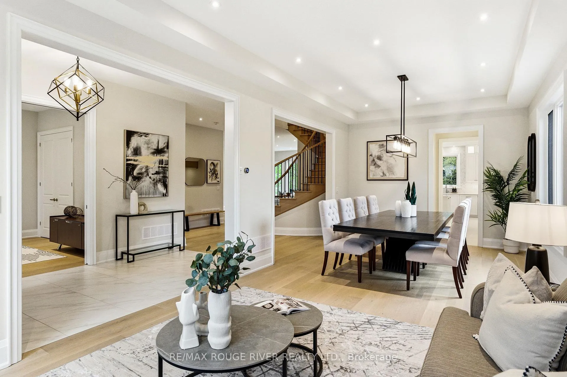 Photo 10 of 1411 Old Forest Road, Pickering, Woodlands — HOMEH