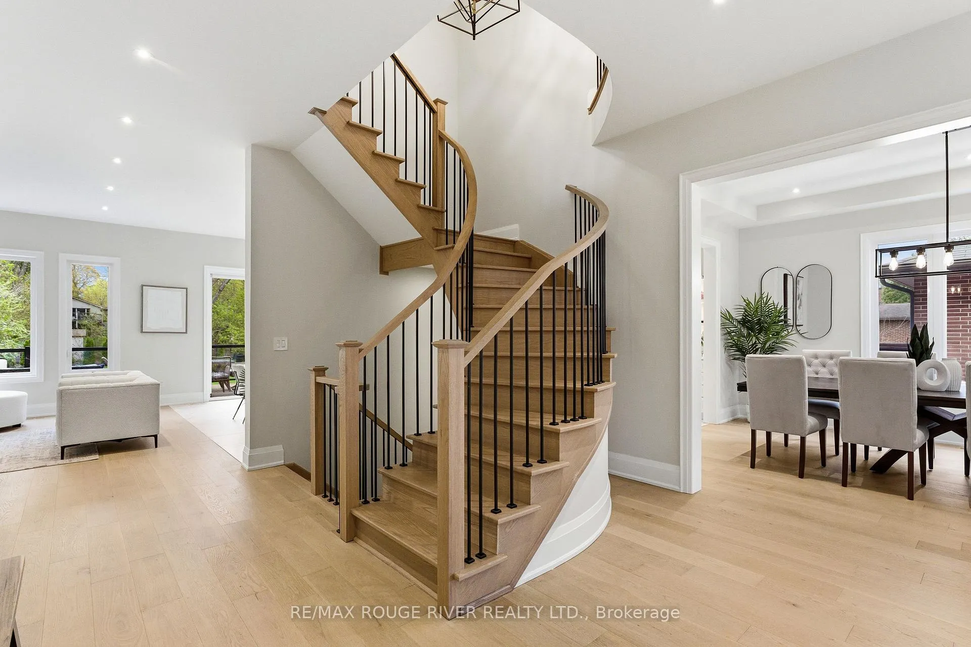 Photo 25 of 1411 Old Forest Road, Pickering, Woodlands — HOMEH