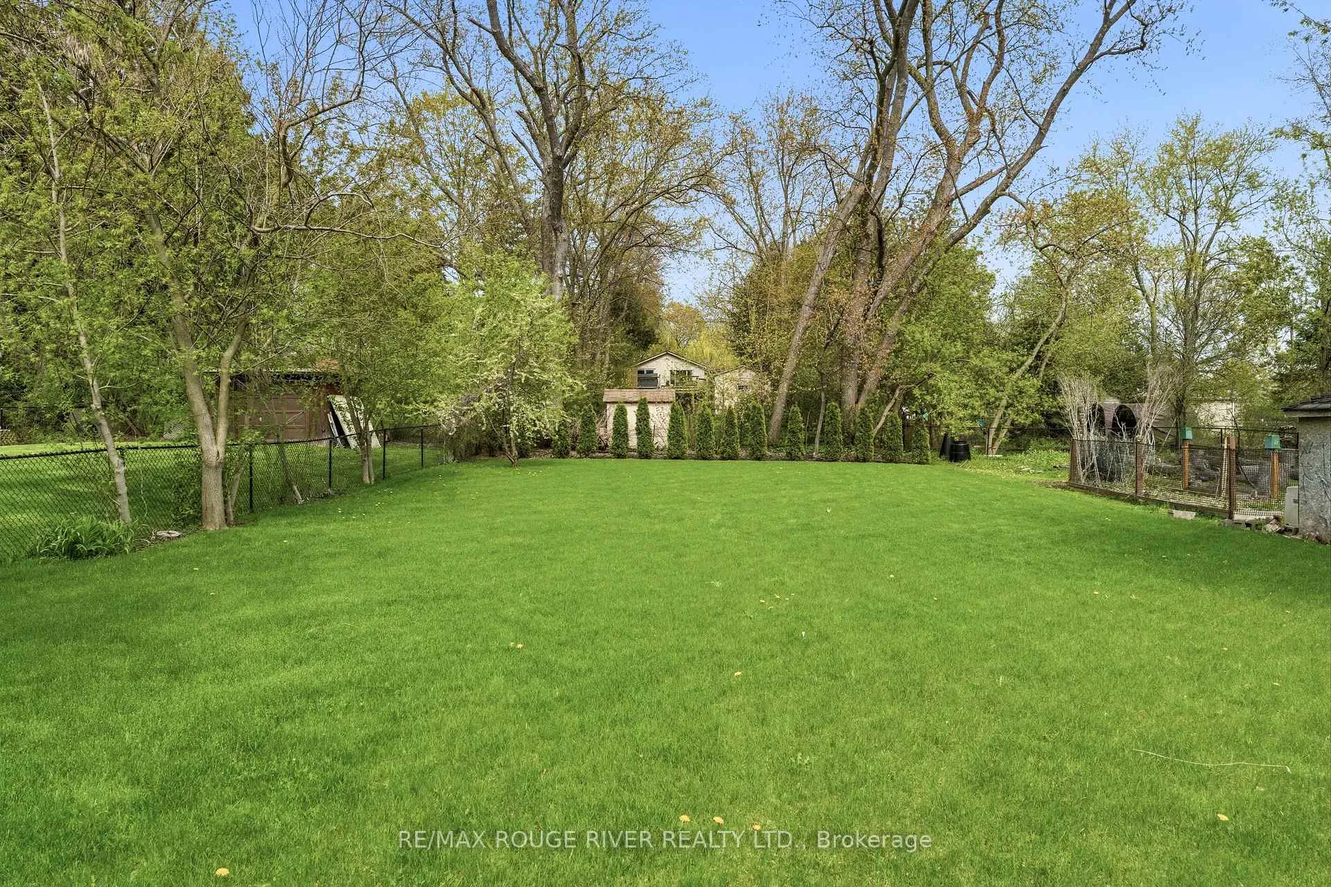 Photo 52 of 1411 Old Forest Road, Pickering, Woodlands — HOMEH