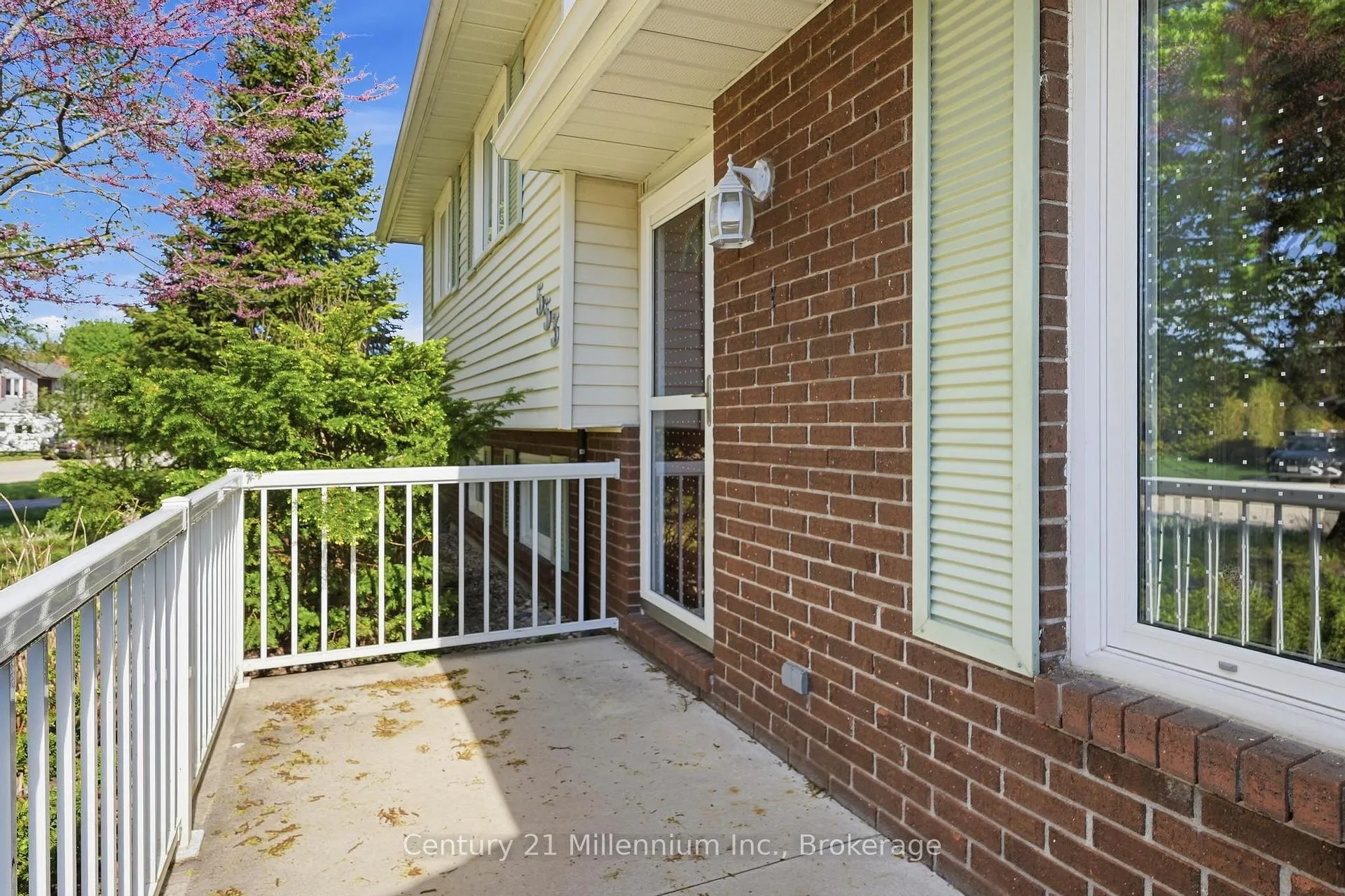 Photo 4 of 553 Scott Street, Kincardine — HOMEH