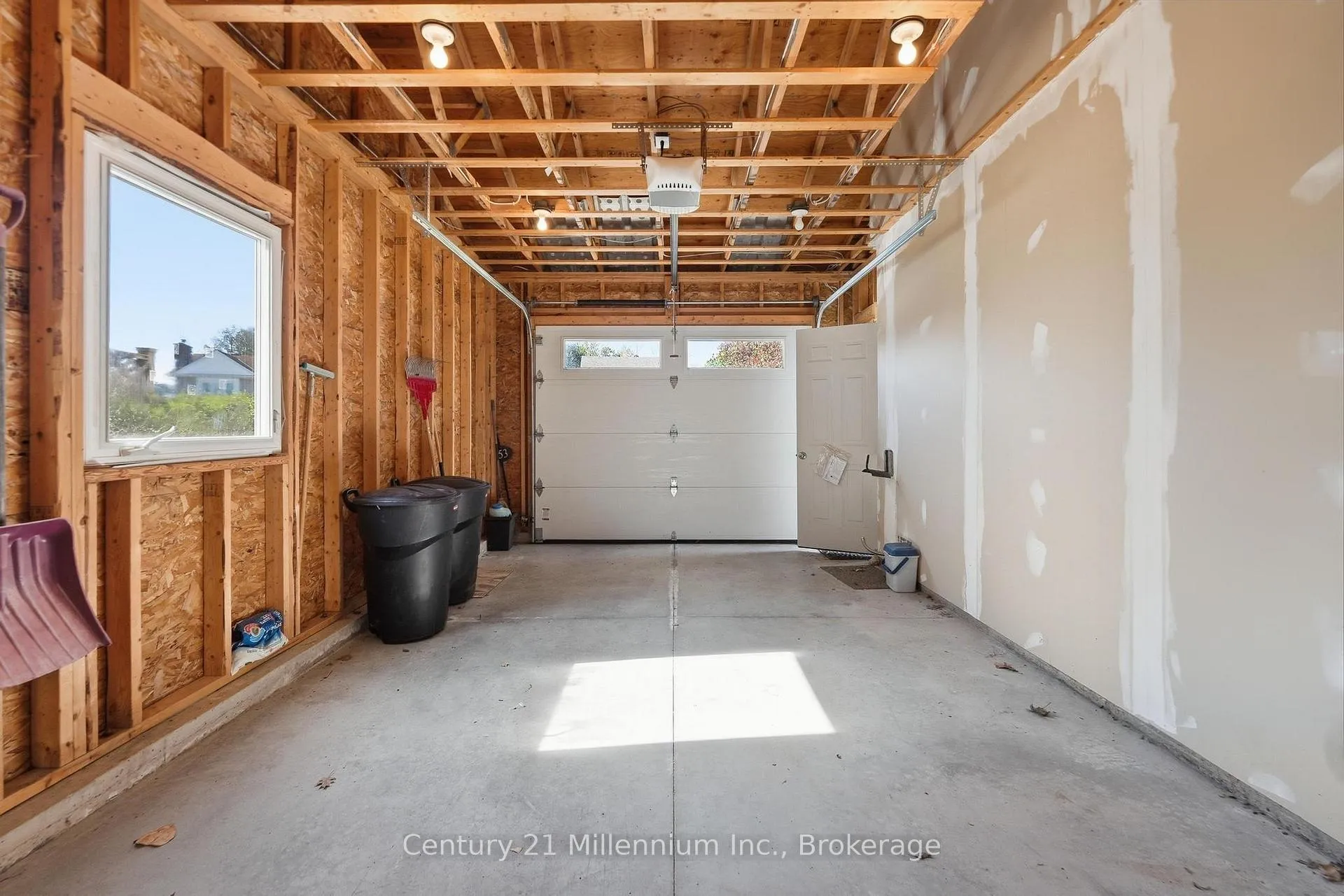 Photo 23 of 553 Scott Street, Kincardine — HOMEH